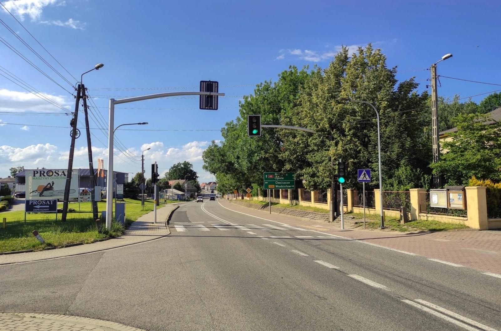 Zdjęcie w galerii na portalu naszraciborz.pl: Bezpieczniej na DK45 pomiędzy Roszkowem a Tworkowem wiadomości z regionu