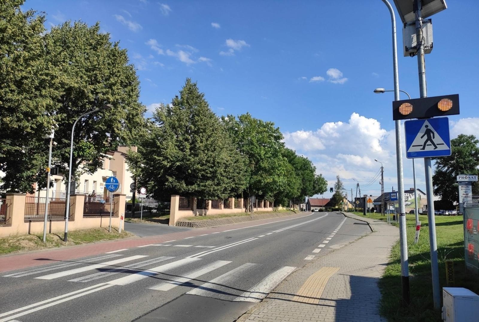 Zdjęcie w galerii na portalu naszraciborz.pl: Bezpieczniej na DK45 pomiędzy Roszkowem a Tworkowem wiadomości z regionu