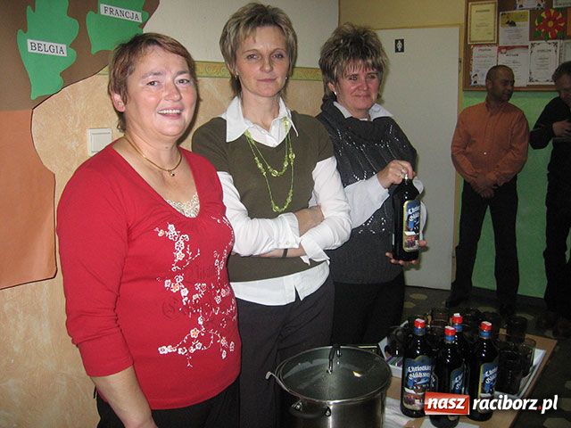 Zdjęcie w galerii na portalu naszraciborz.pl: Świątecznie w Brzeźnicy wiadomości z regionu