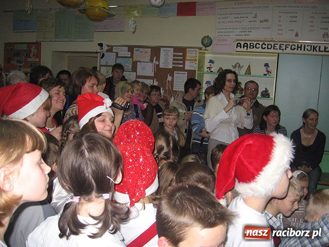 Zdjęcie w galerii na portalu naszraciborz.pl: Świątecznie w Brzeźnicy wiadomości z regionu