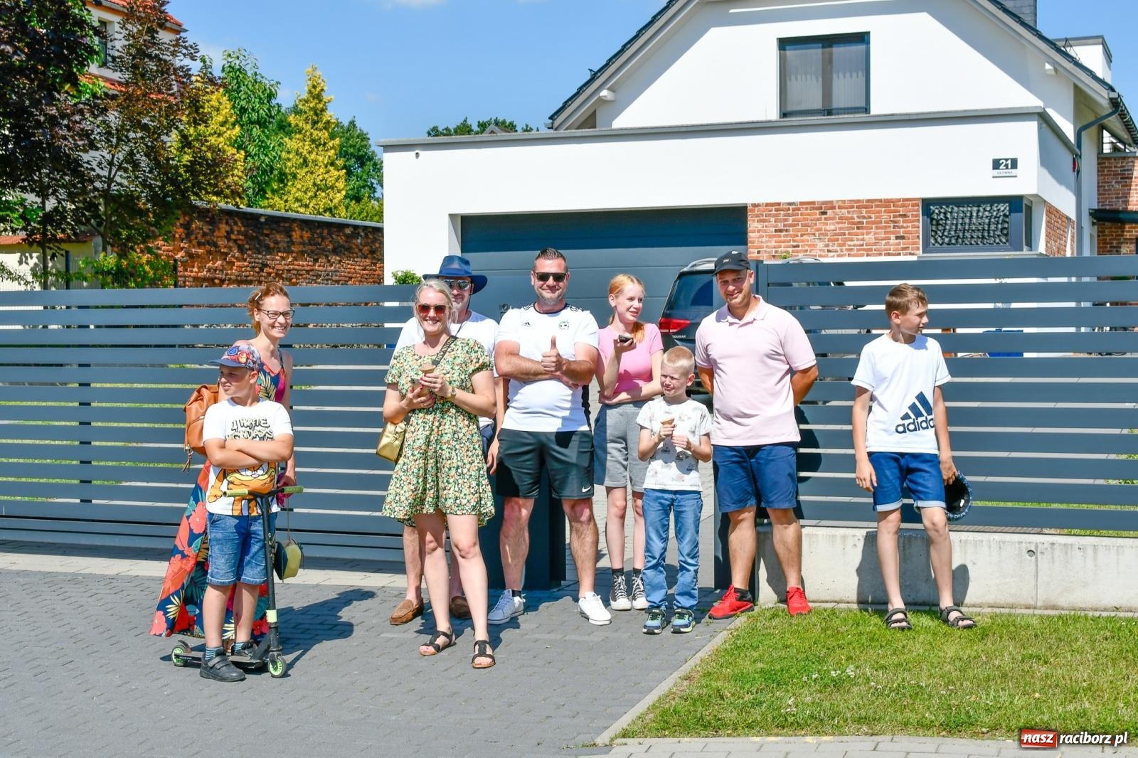 Zdjęcie w galerii na portalu naszraciborz.pl: Jest w orkiestrach dętych wielka siła. Parada w Tworkowie [FOTO i WIDEO] wiadomości z regionu