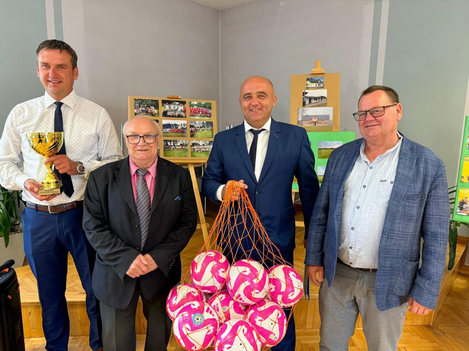 Zdjęcie w galerii na portalu naszraciborz.pl: LKS Ruch Bolesław ma już 70 lat [FOTO] wiadomości z regionu