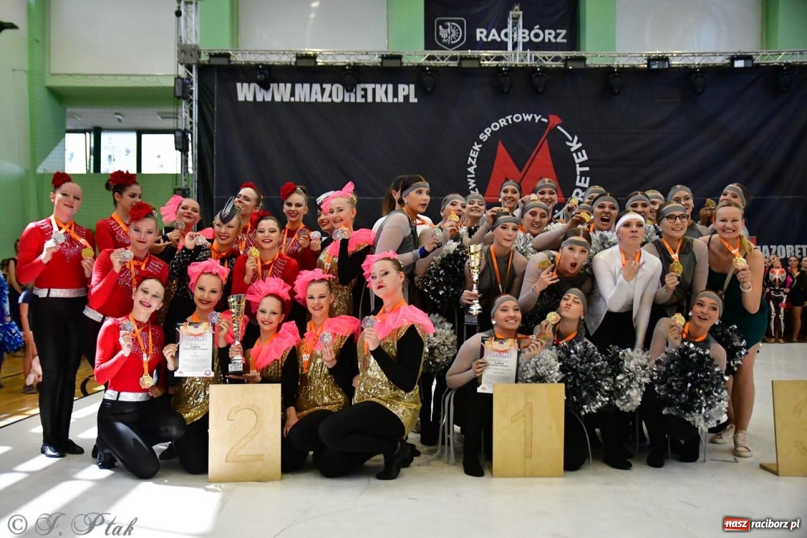 Zdjęcie w galerii na portalu naszraciborz.pl: Trzydniowe święto mażoretek w Raciborzu wiadomości z regionu