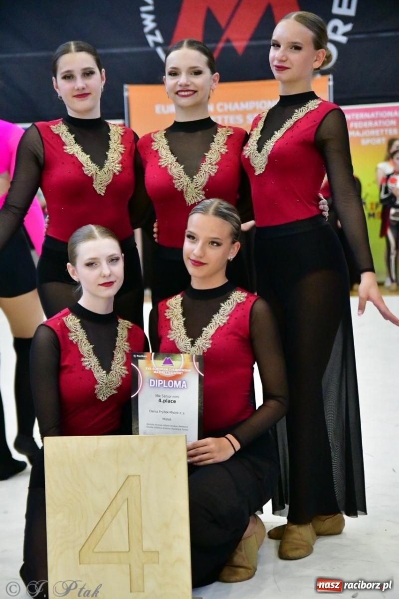 Zdjęcie w galerii na portalu naszraciborz.pl: Trzydniowe święto mażoretek w Raciborzu wiadomości z regionu