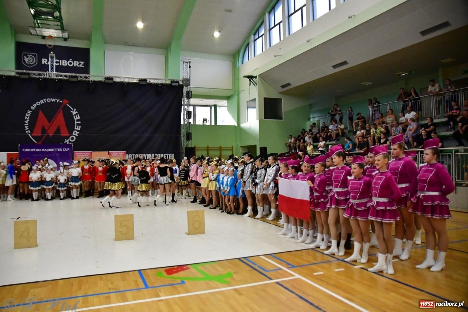 Zdjęcie w galerii na portalu naszraciborz.pl: Trzydniowe święto mażoretek w Raciborzu wiadomości z regionu