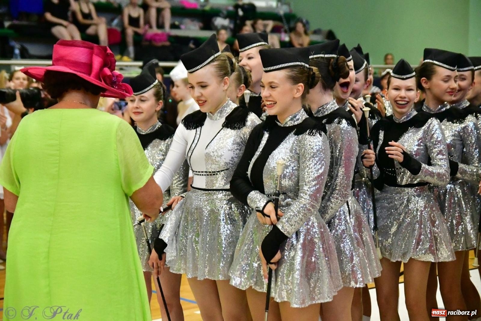 Zdjęcie w galerii na portalu naszraciborz.pl: Trzydniowe święto mażoretek w Raciborzu wiadomości z regionu