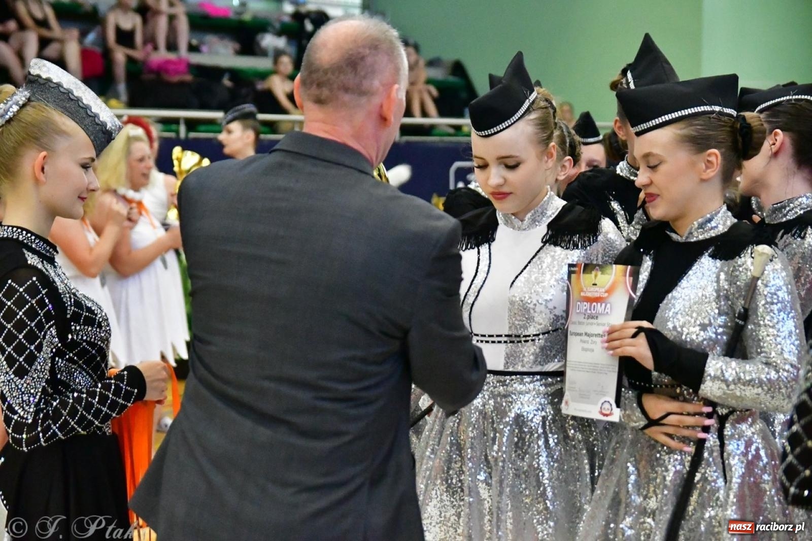 Zdjęcie w galerii na portalu naszraciborz.pl: Trzydniowe święto mażoretek w Raciborzu wiadomości z regionu