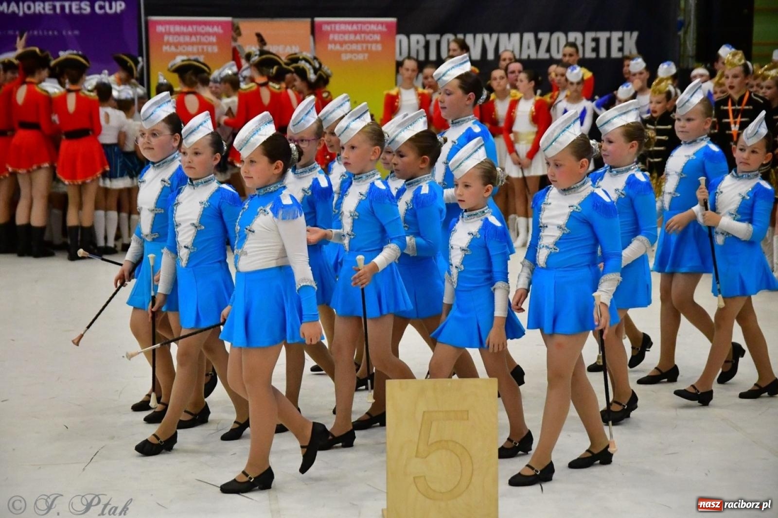 Zdjęcie w galerii na portalu naszraciborz.pl: Trzydniowe święto mażoretek w Raciborzu wiadomości z regionu