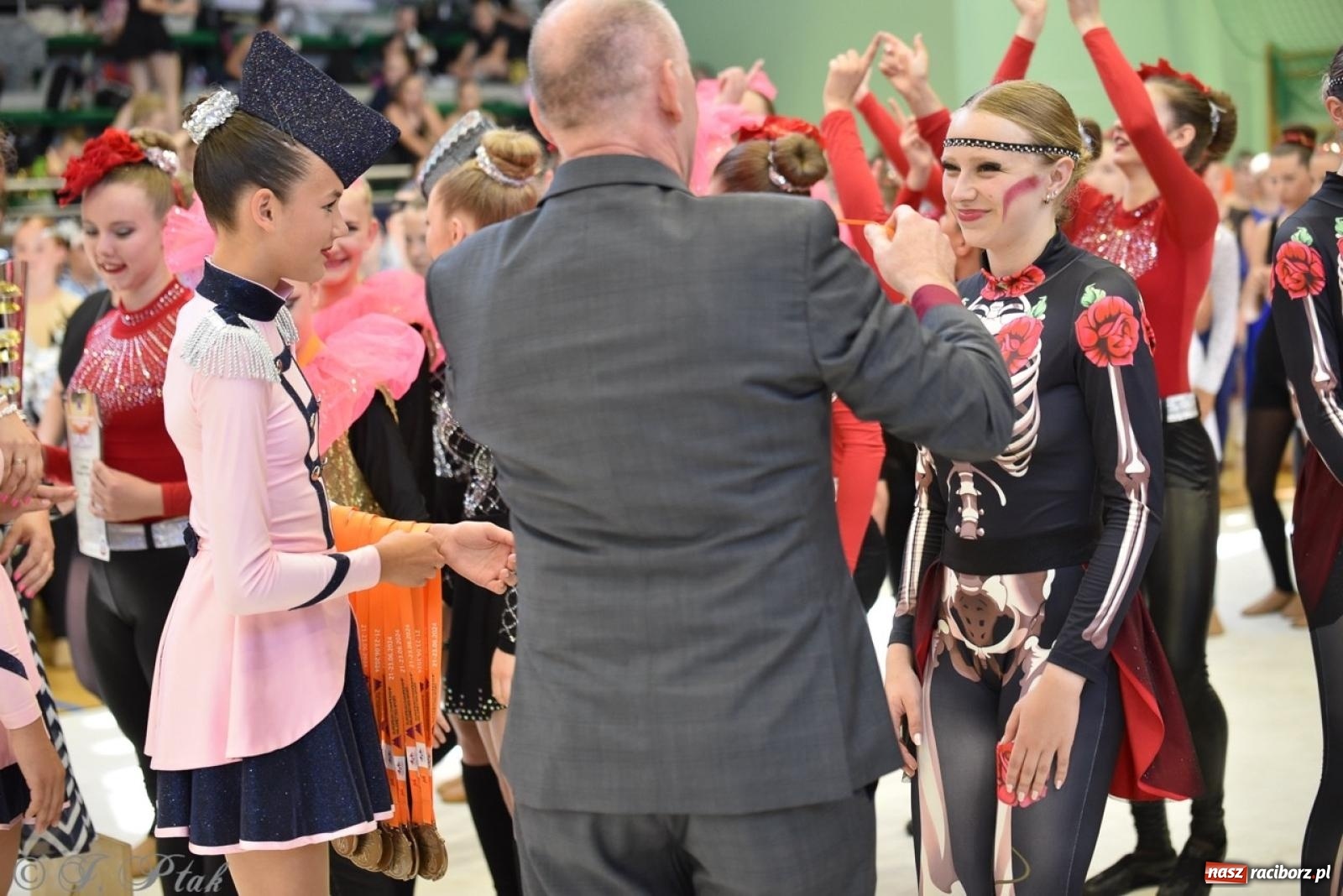 Zdjęcie w galerii na portalu naszraciborz.pl: Trzydniowe święto mażoretek w Raciborzu wiadomości z regionu