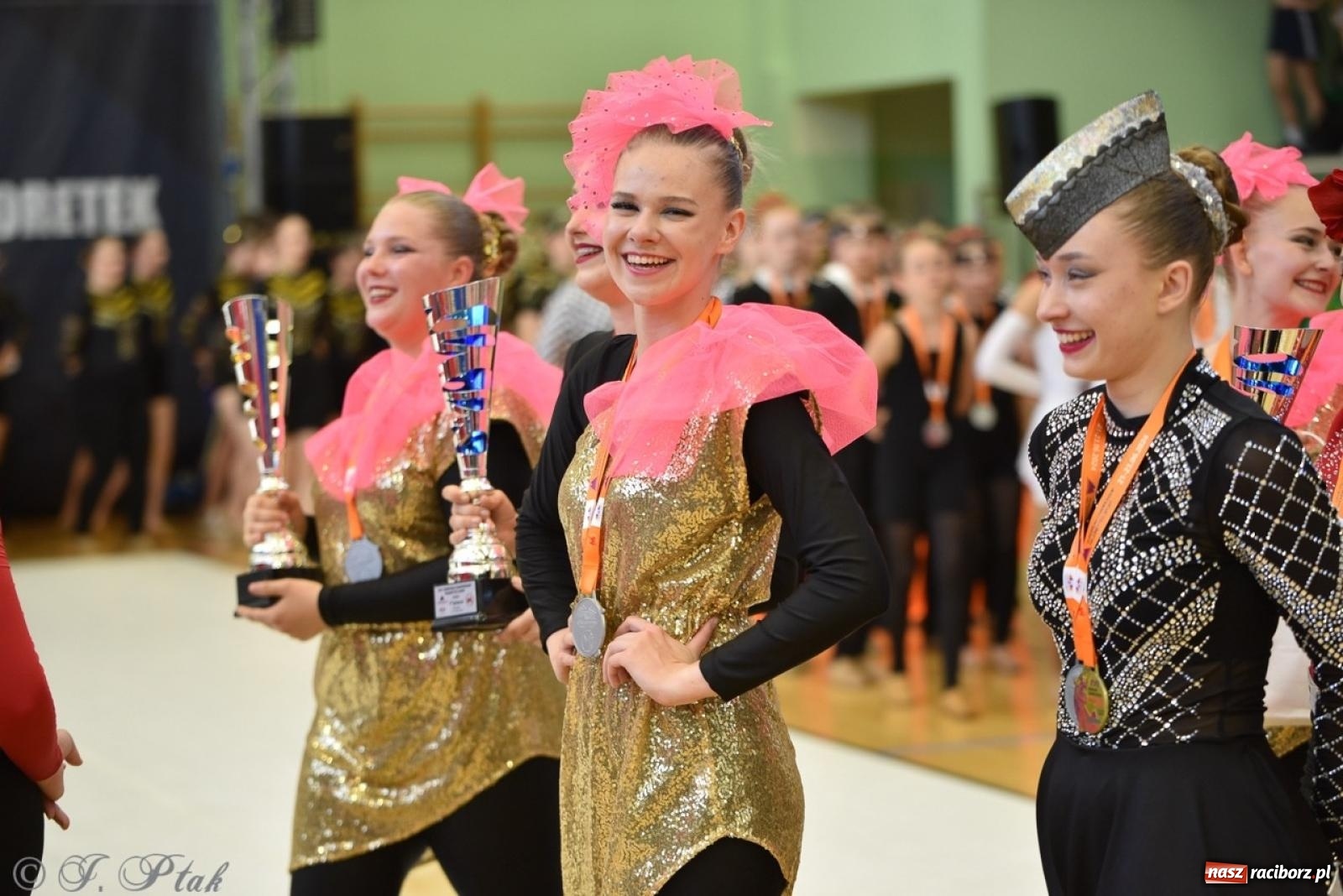 Zdjęcie w galerii na portalu naszraciborz.pl: Trzydniowe święto mażoretek w Raciborzu wiadomości z regionu