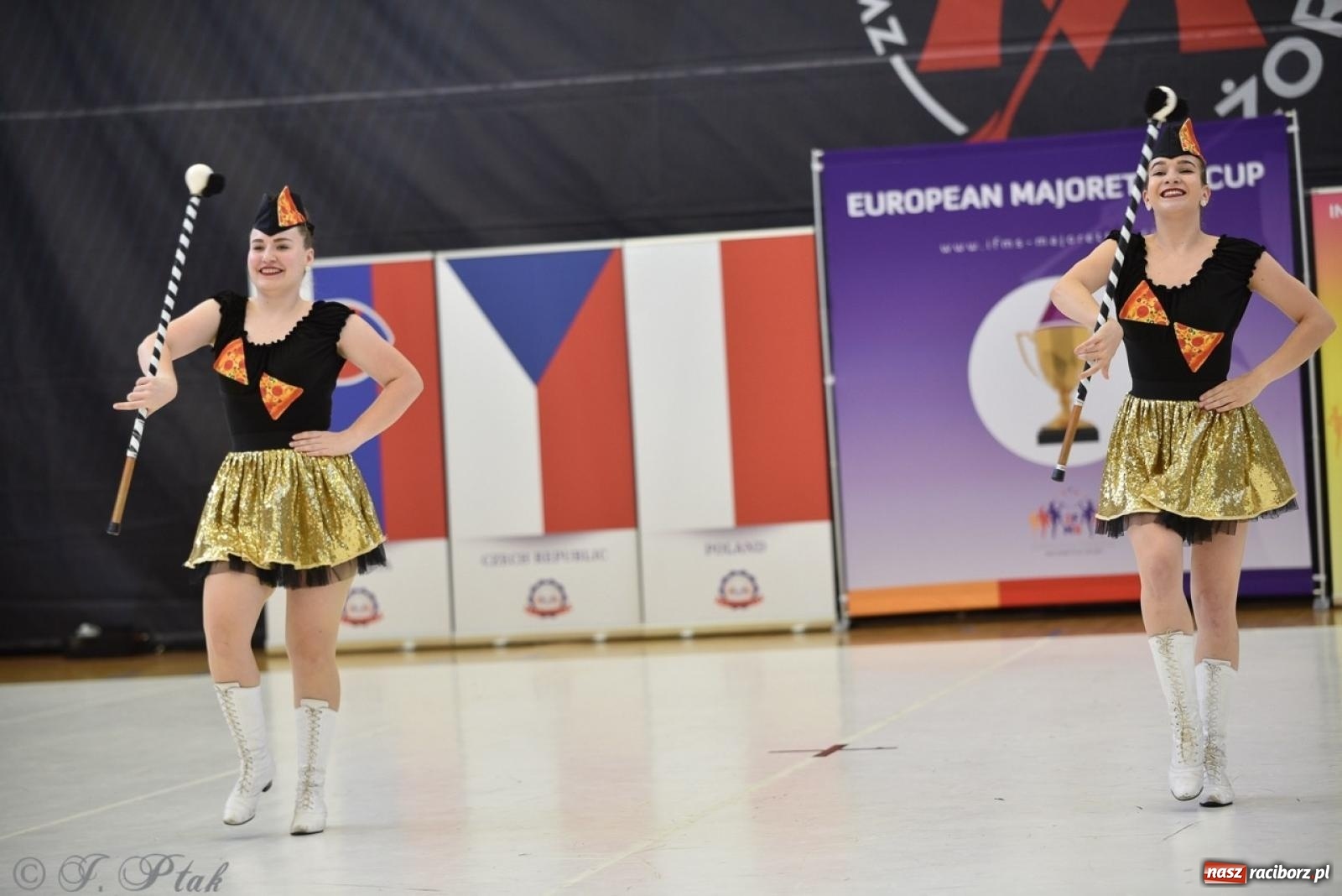 Zdjęcie w galerii na portalu naszraciborz.pl: Trzydniowe święto mażoretek w Raciborzu wiadomości z regionu