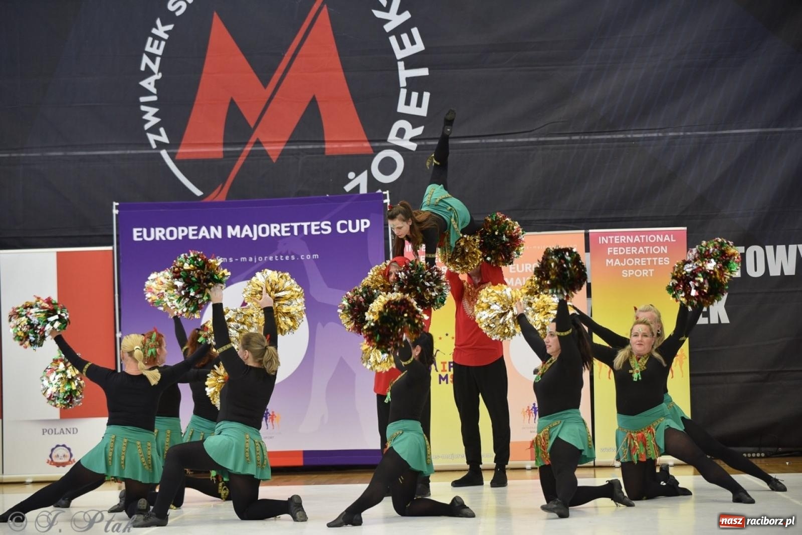 Zdjęcie w galerii na portalu naszraciborz.pl: Trzydniowe święto mażoretek w Raciborzu wiadomości z regionu