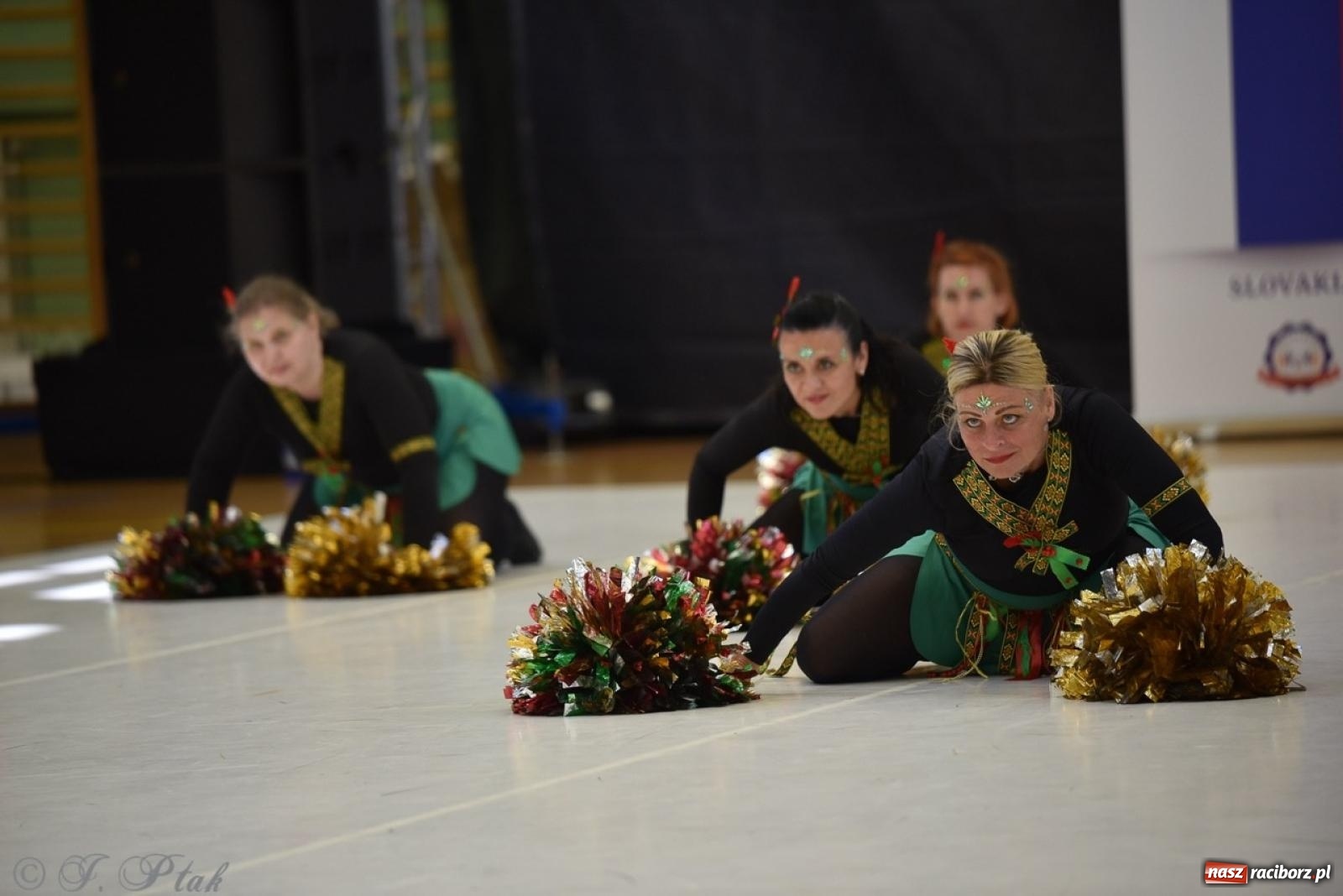 Zdjęcie w galerii na portalu naszraciborz.pl: Trzydniowe święto mażoretek w Raciborzu wiadomości z regionu
