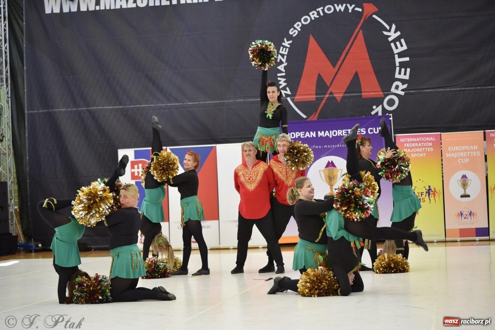 Zdjęcie w galerii na portalu naszraciborz.pl: Trzydniowe święto mażoretek w Raciborzu wiadomości z regionu