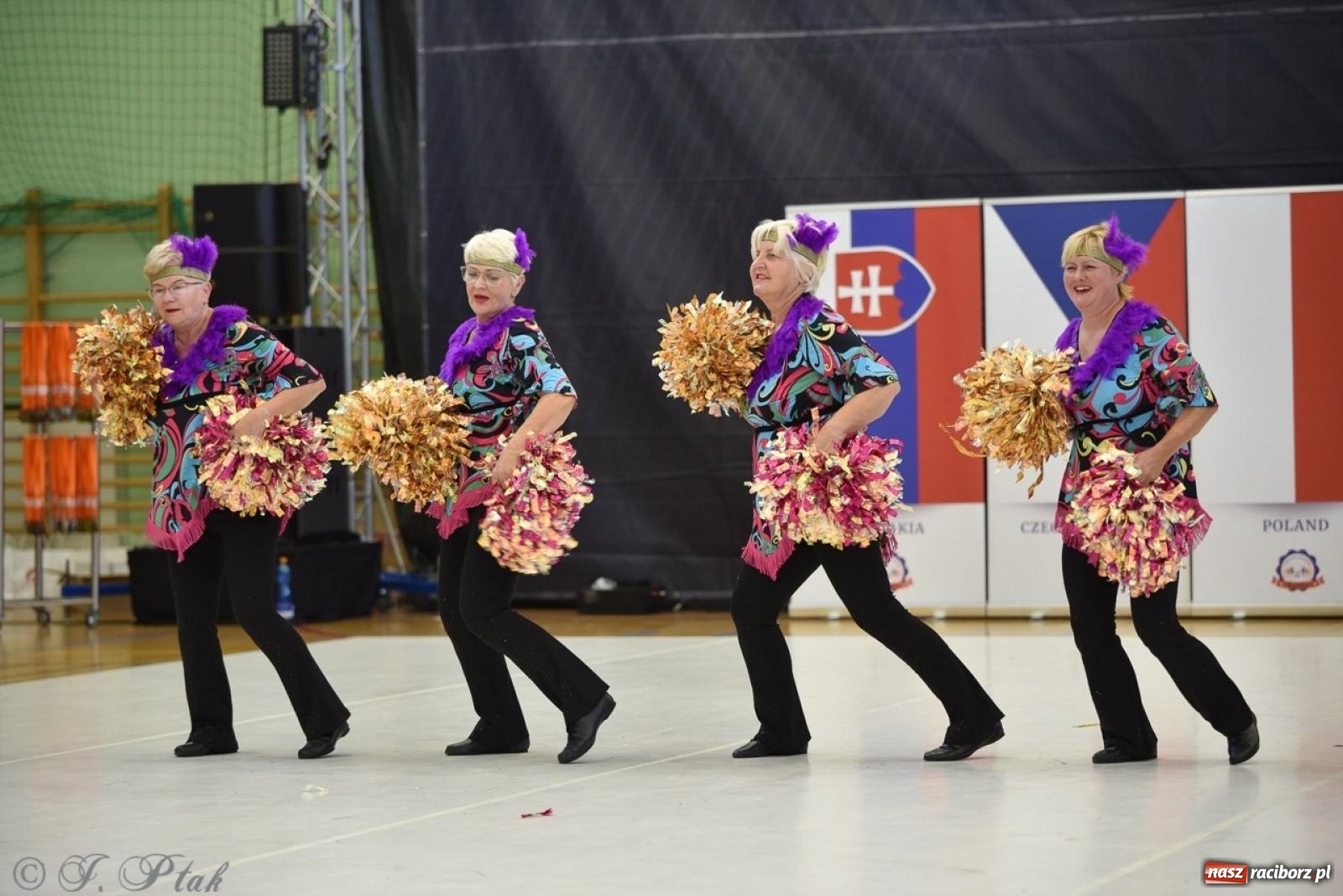 Zdjęcie w galerii na portalu naszraciborz.pl: Trzydniowe święto mażoretek w Raciborzu wiadomości z regionu