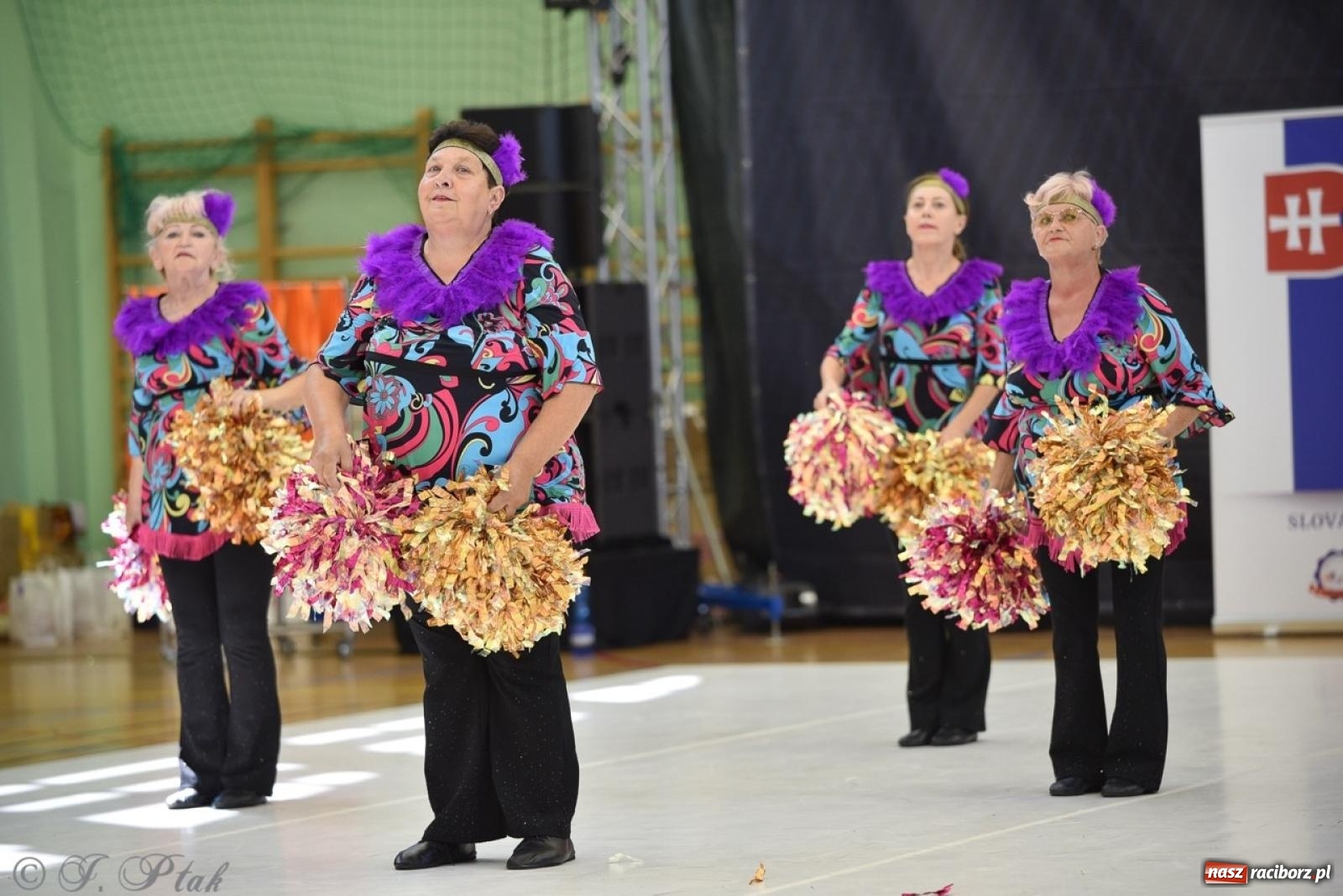 Zdjęcie w galerii na portalu naszraciborz.pl: Trzydniowe święto mażoretek w Raciborzu wiadomości z regionu