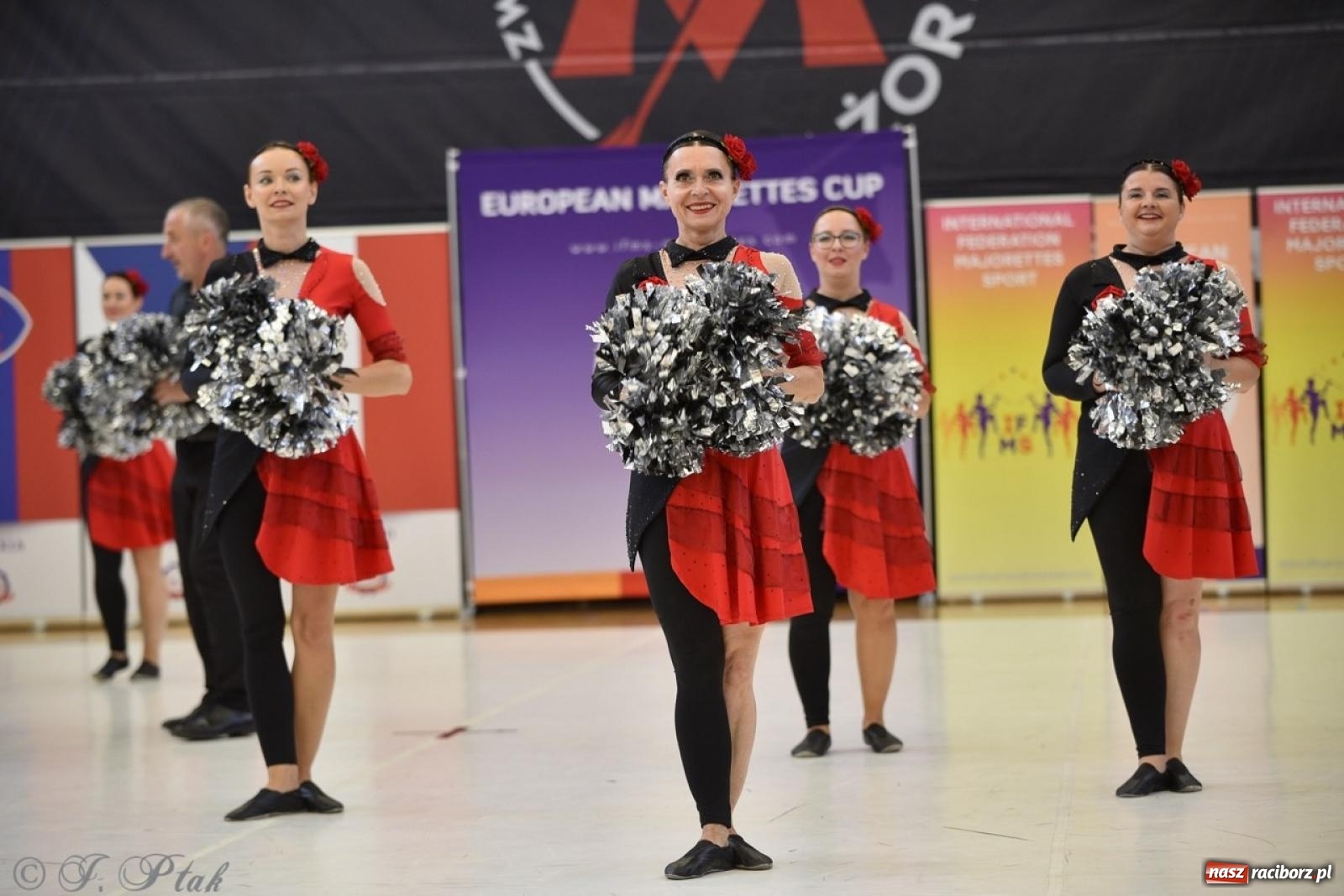 Zdjęcie w galerii na portalu naszraciborz.pl: Trzydniowe święto mażoretek w Raciborzu wiadomości z regionu