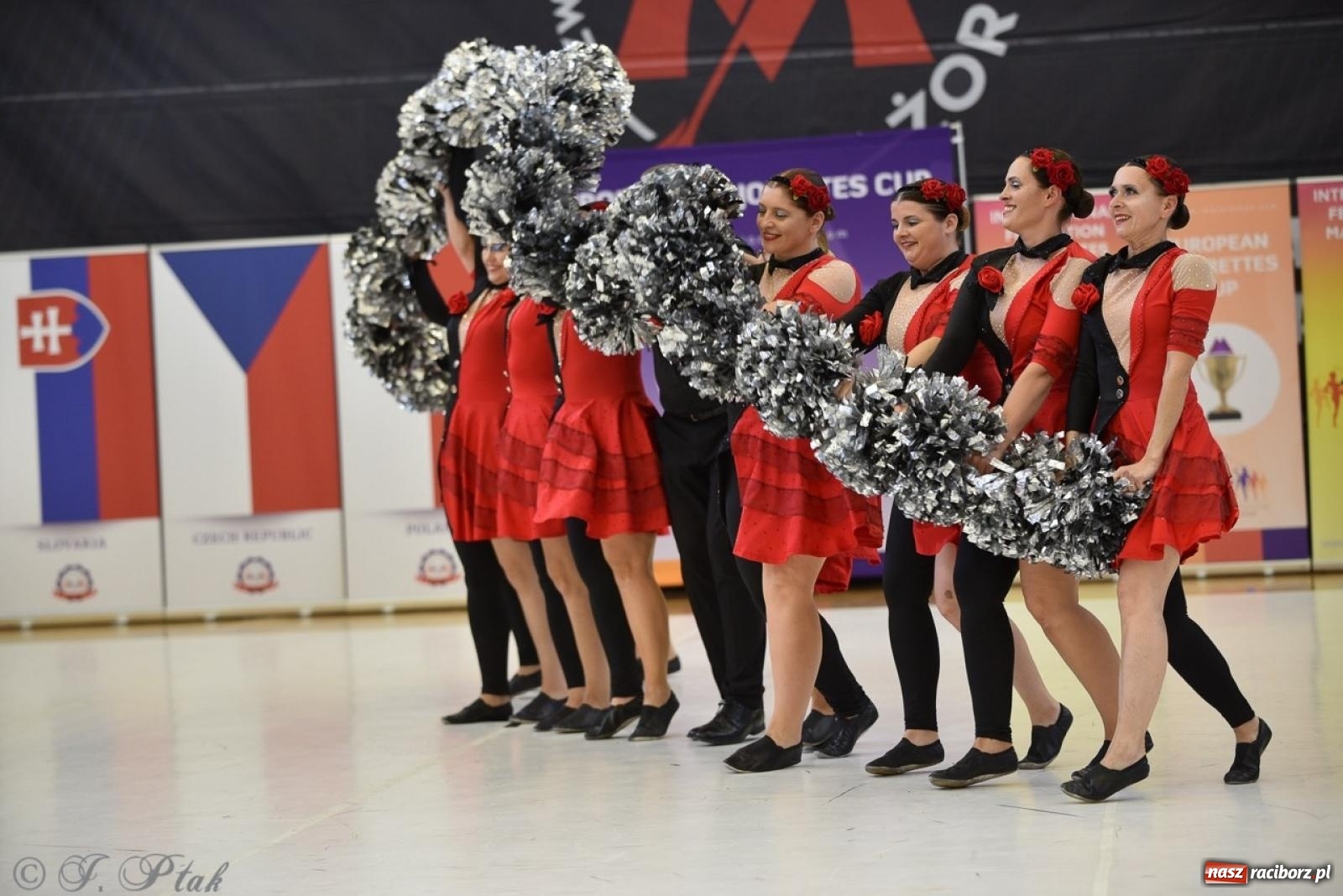 Zdjęcie w galerii na portalu naszraciborz.pl: Trzydniowe święto mażoretek w Raciborzu wiadomości z regionu