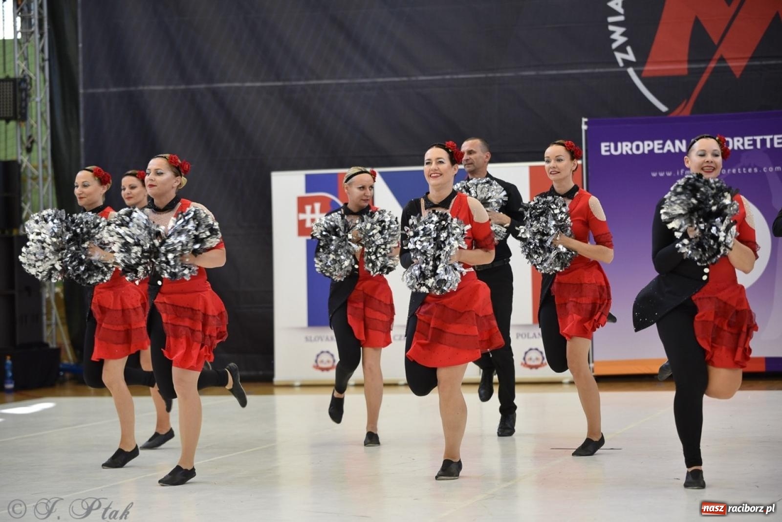 Zdjęcie w galerii na portalu naszraciborz.pl: Trzydniowe święto mażoretek w Raciborzu wiadomości z regionu