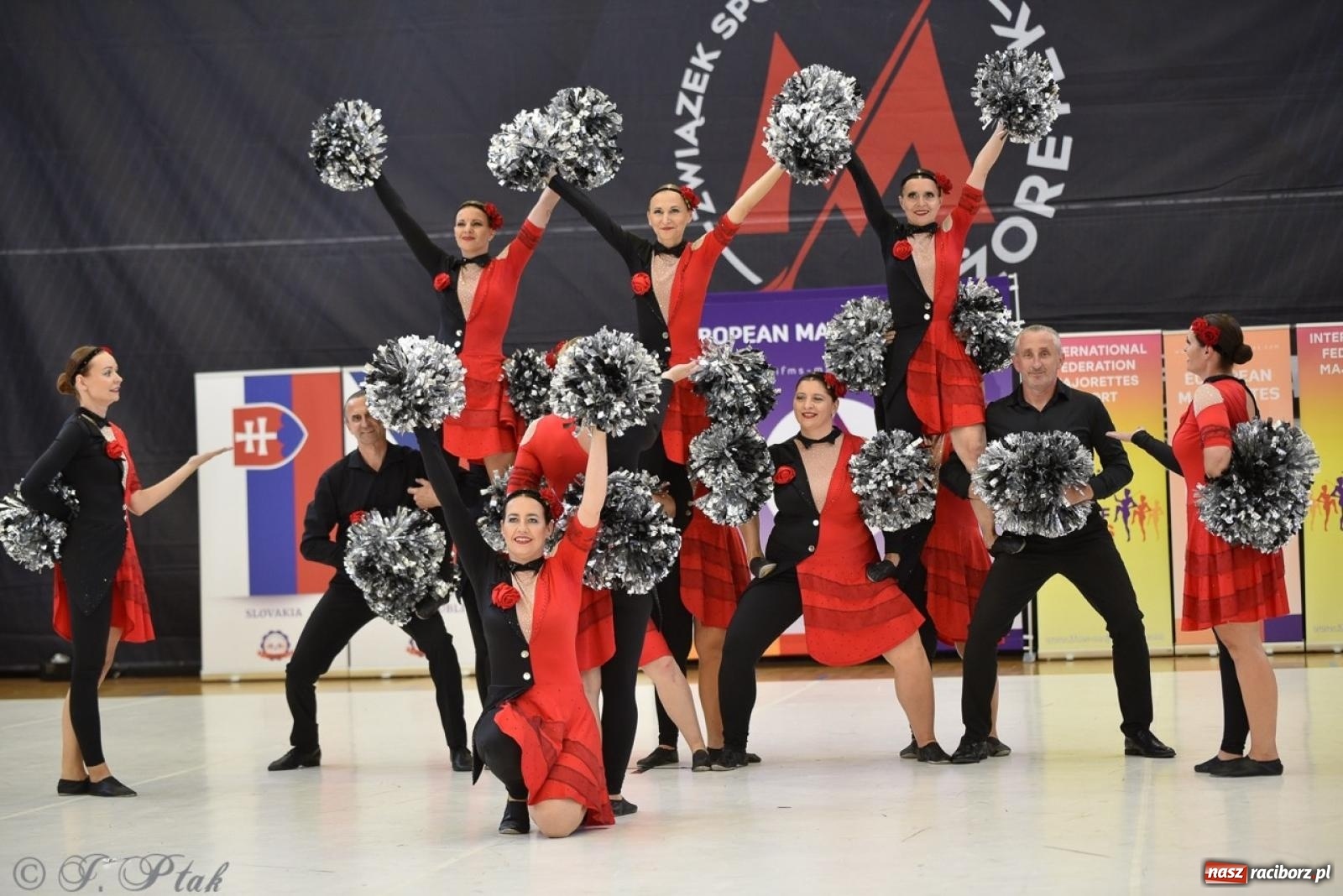 Zdjęcie w galerii na portalu naszraciborz.pl: Trzydniowe święto mażoretek w Raciborzu wiadomości z regionu