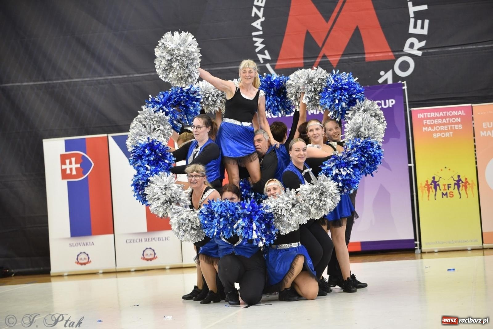 Zdjęcie w galerii na portalu naszraciborz.pl: Trzydniowe święto mażoretek w Raciborzu wiadomości z regionu