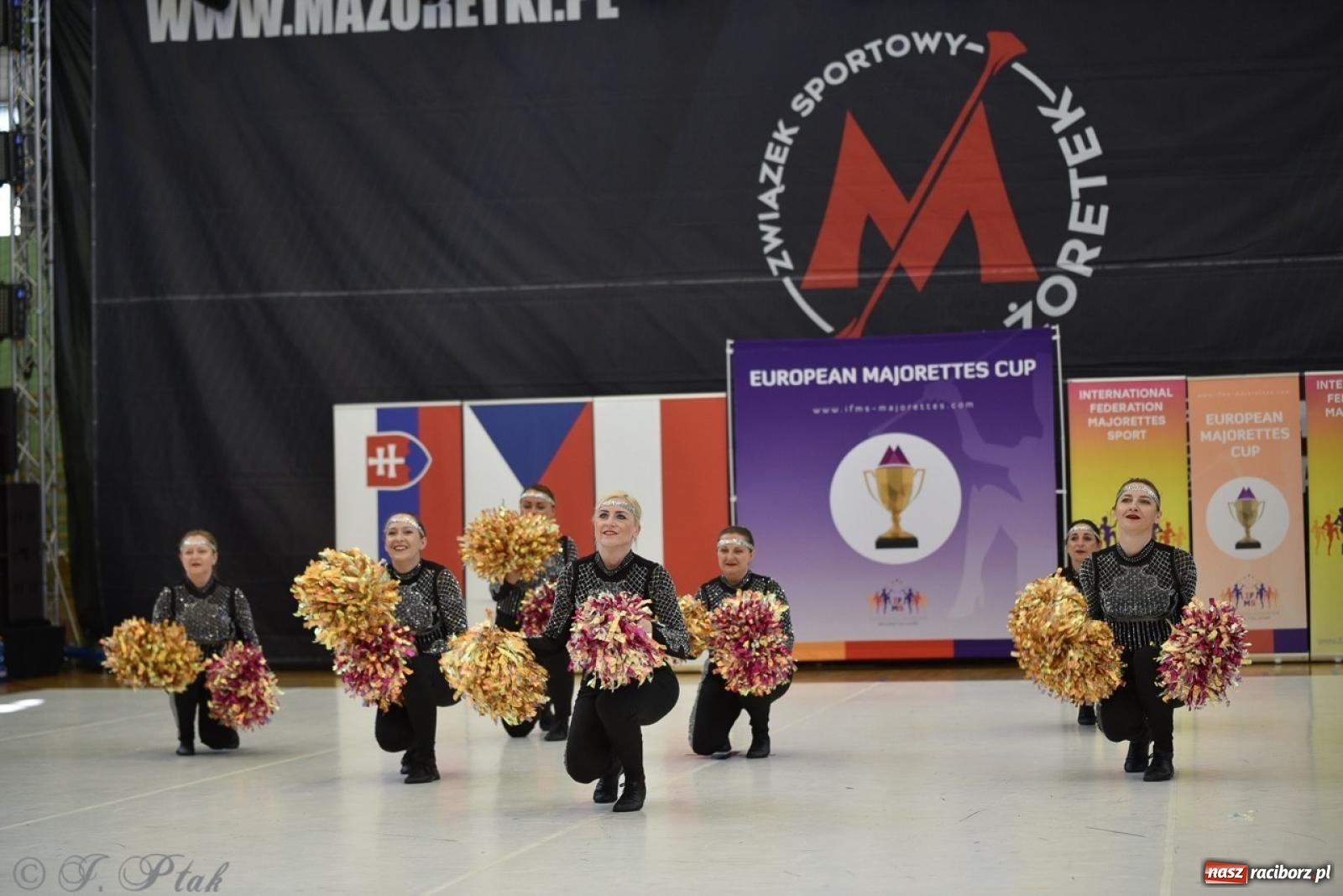 Zdjęcie w galerii na portalu naszraciborz.pl: Trzydniowe święto mażoretek w Raciborzu wiadomości z regionu