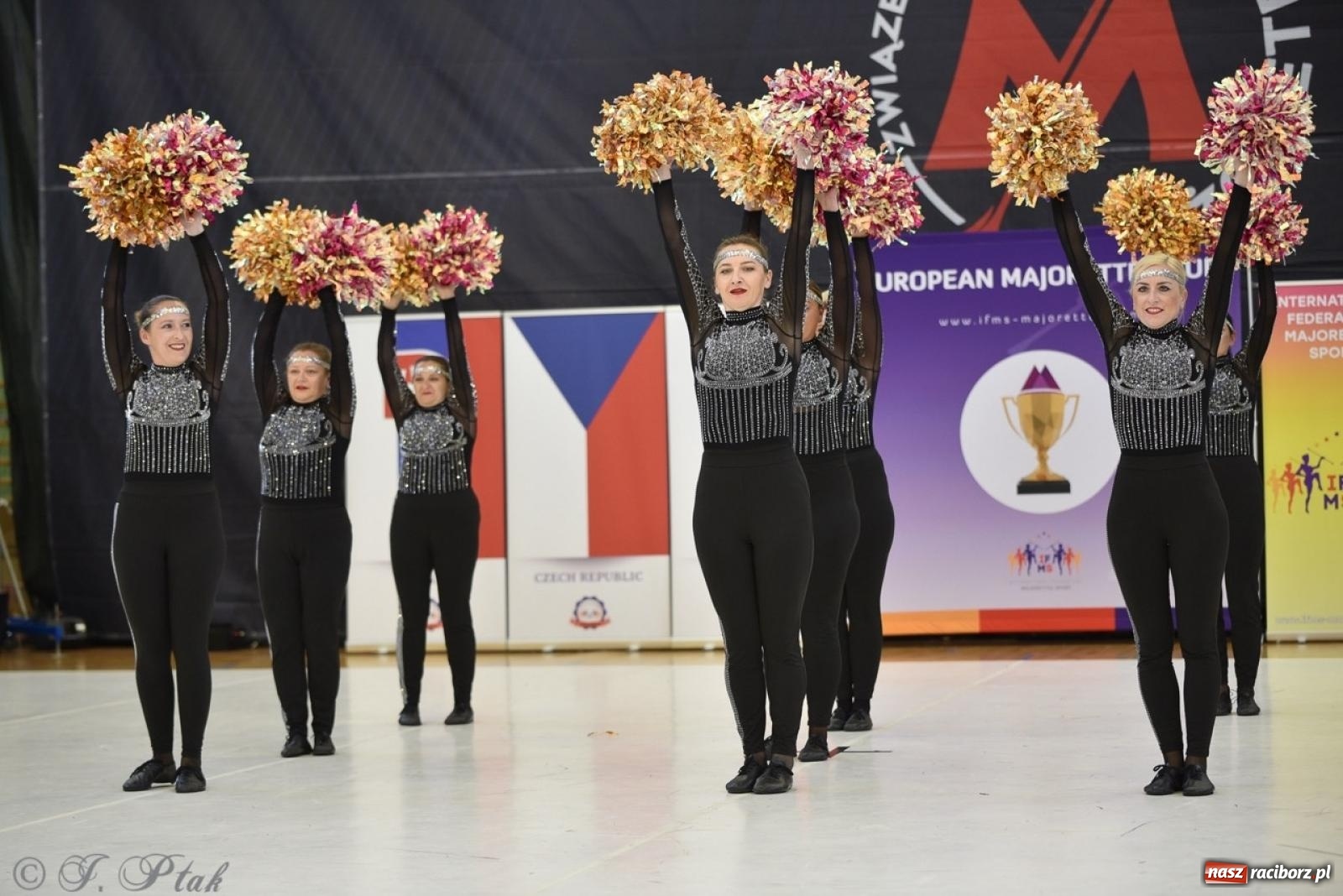 Zdjęcie w galerii na portalu naszraciborz.pl: Trzydniowe święto mażoretek w Raciborzu wiadomości z regionu