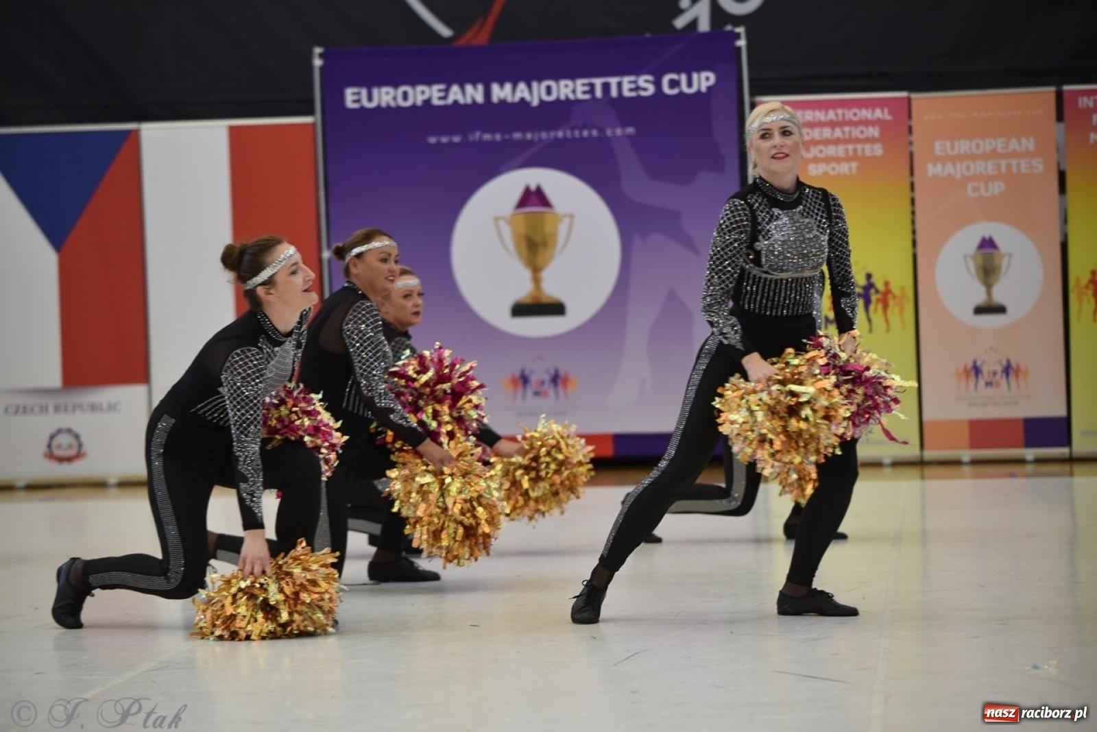 Zdjęcie w galerii na portalu naszraciborz.pl: Trzydniowe święto mażoretek w Raciborzu wiadomości z regionu