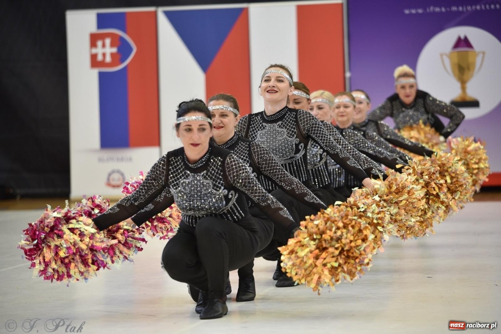 Zdjęcie w galerii na portalu naszraciborz.pl: Trzydniowe święto mażoretek w Raciborzu wiadomości z regionu