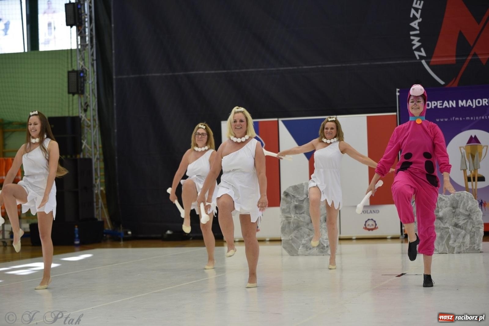 Zdjęcie w galerii na portalu naszraciborz.pl: Trzydniowe święto mażoretek w Raciborzu wiadomości z regionu