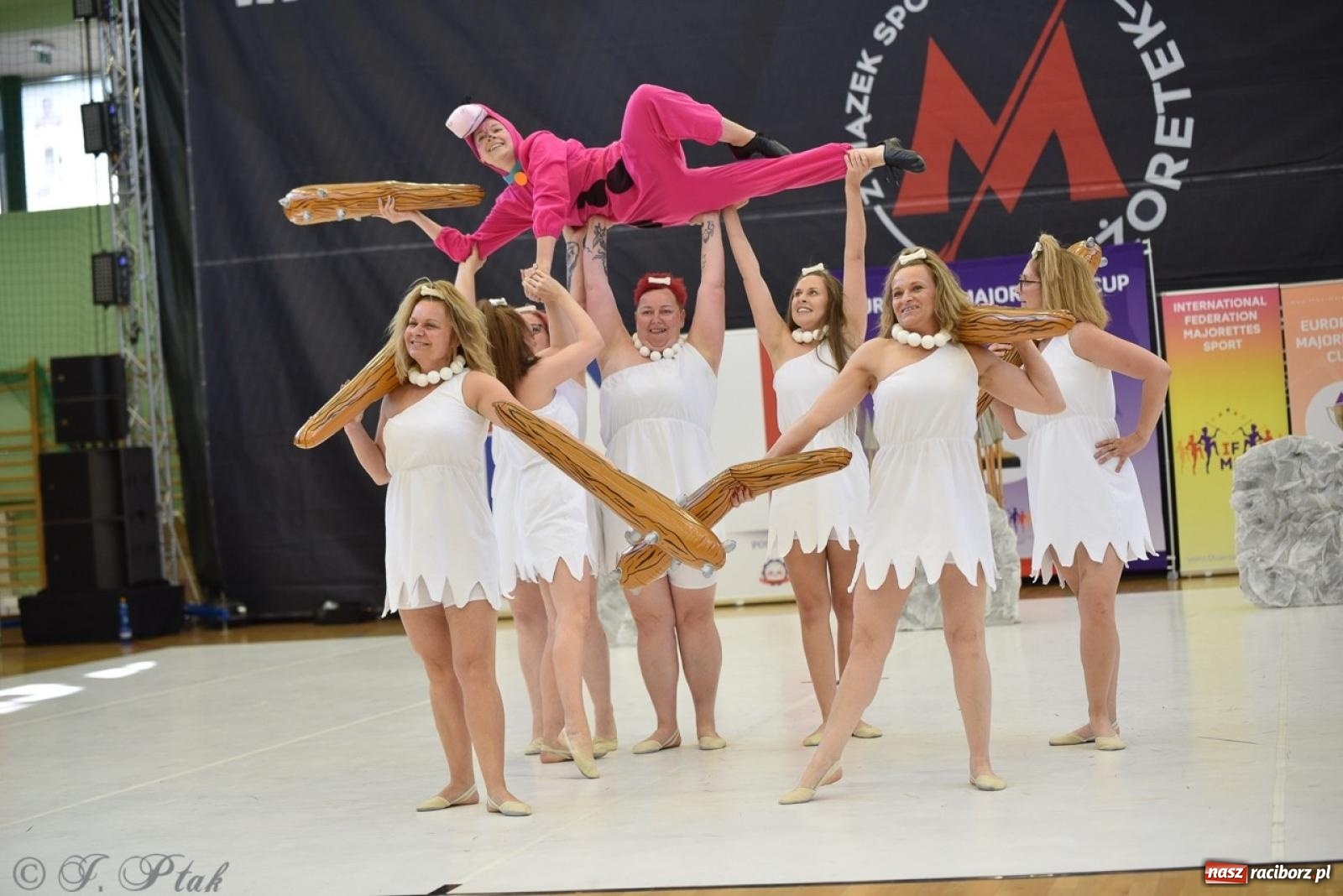 Zdjęcie w galerii na portalu naszraciborz.pl: Trzydniowe święto mażoretek w Raciborzu wiadomości z regionu