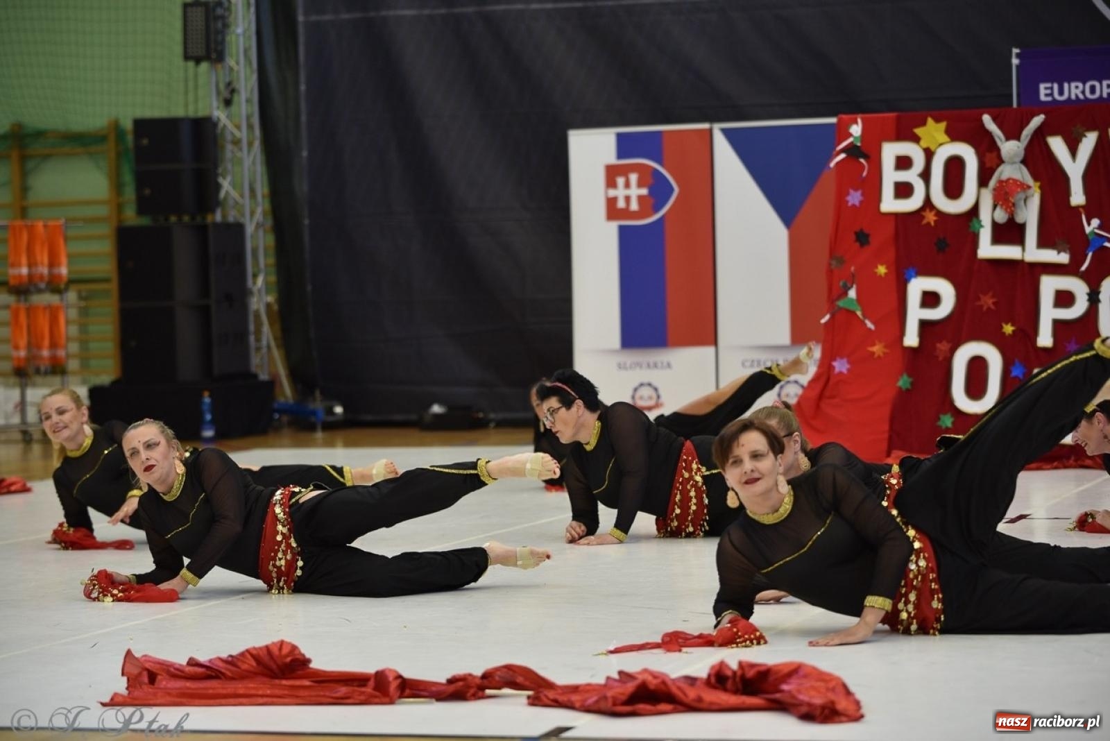 Zdjęcie w galerii na portalu naszraciborz.pl: Trzydniowe święto mażoretek w Raciborzu wiadomości z regionu