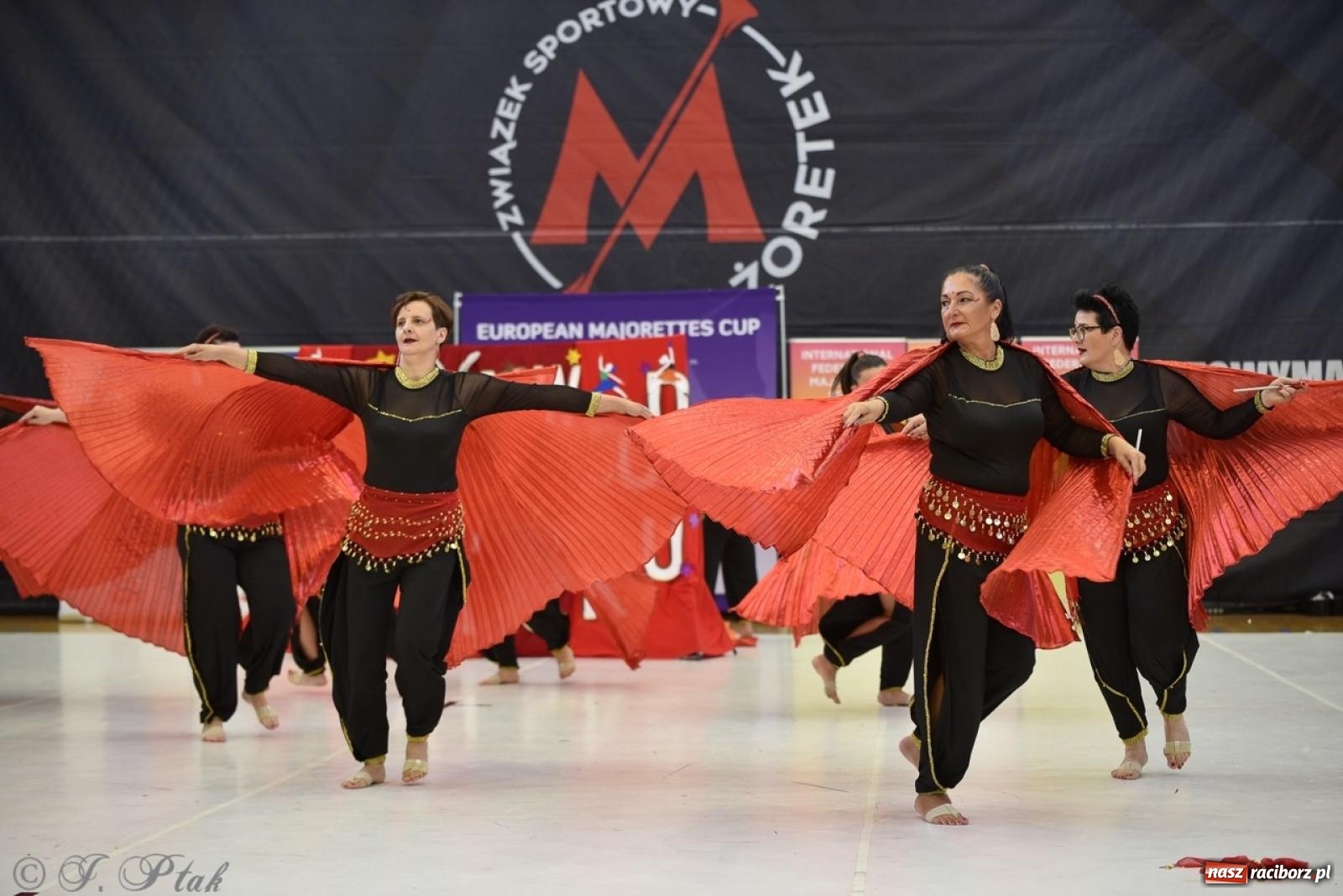 Zdjęcie w galerii na portalu naszraciborz.pl: Trzydniowe święto mażoretek w Raciborzu wiadomości z regionu