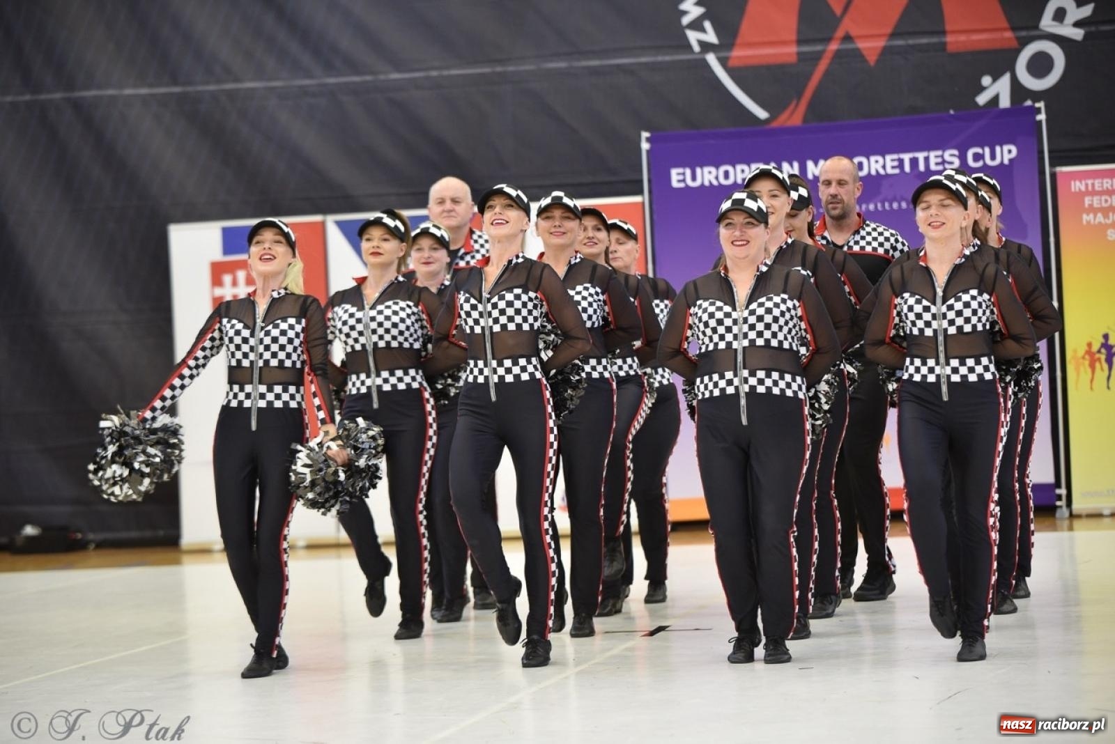 Zdjęcie w galerii na portalu naszraciborz.pl: Trzydniowe święto mażoretek w Raciborzu wiadomości z regionu