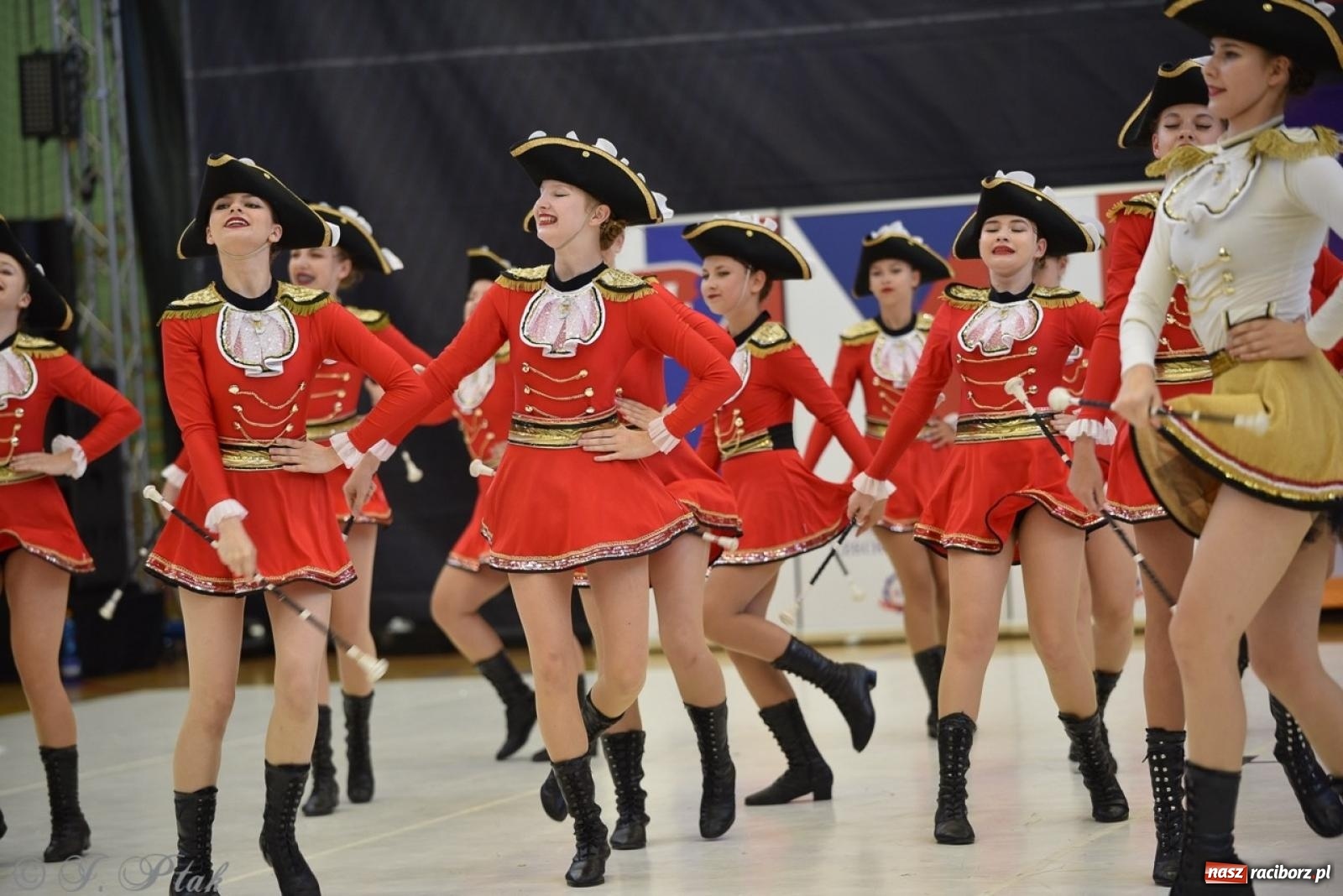Zdjęcie w galerii na portalu naszraciborz.pl: Trzydniowe święto mażoretek w Raciborzu wiadomości z regionu