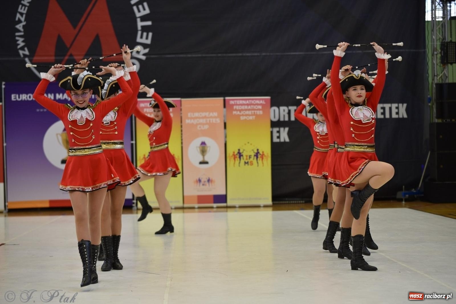 Zdjęcie w galerii na portalu naszraciborz.pl: Trzydniowe święto mażoretek w Raciborzu wiadomości z regionu