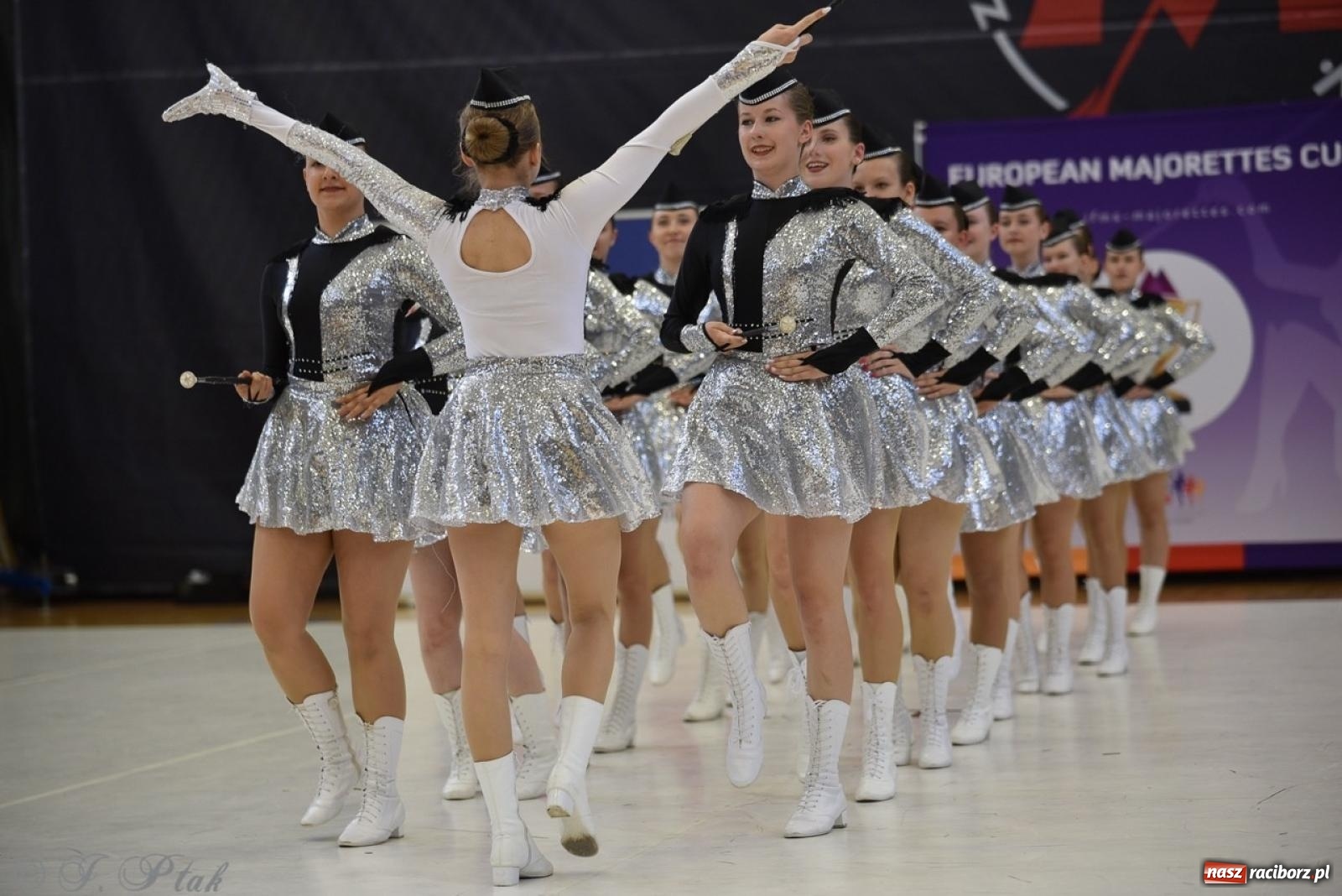 Zdjęcie w galerii na portalu naszraciborz.pl: Trzydniowe święto mażoretek w Raciborzu wiadomości z regionu