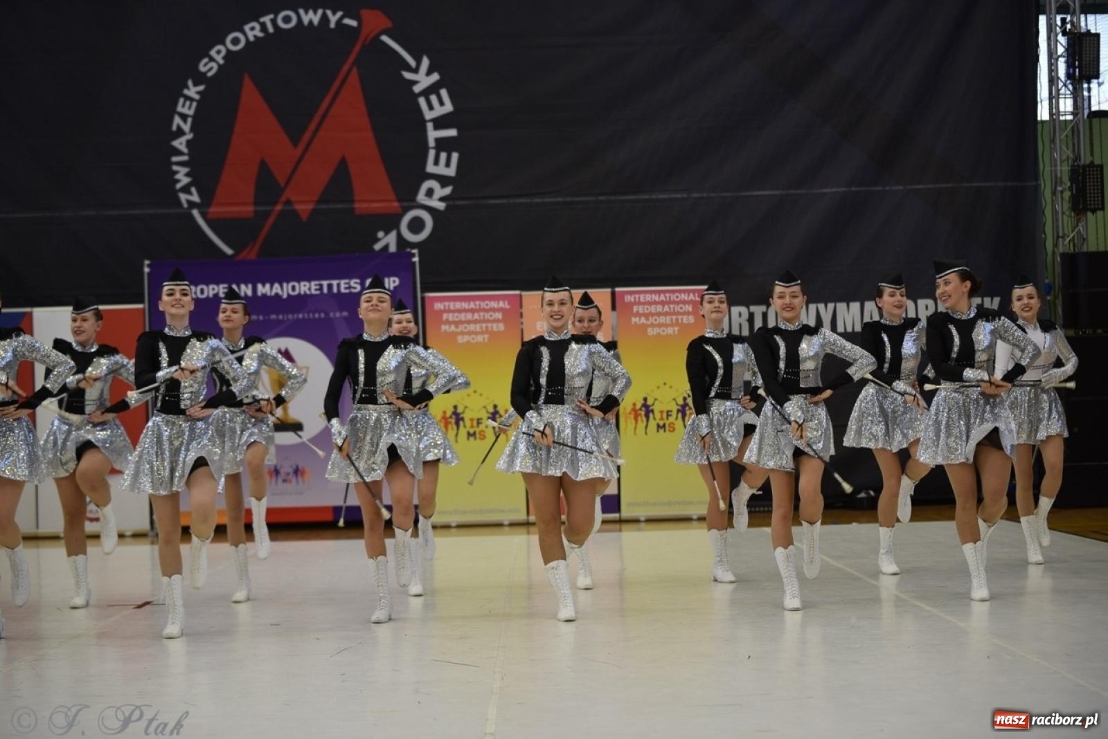Zdjęcie w galerii na portalu naszraciborz.pl: Trzydniowe święto mażoretek w Raciborzu wiadomości z regionu