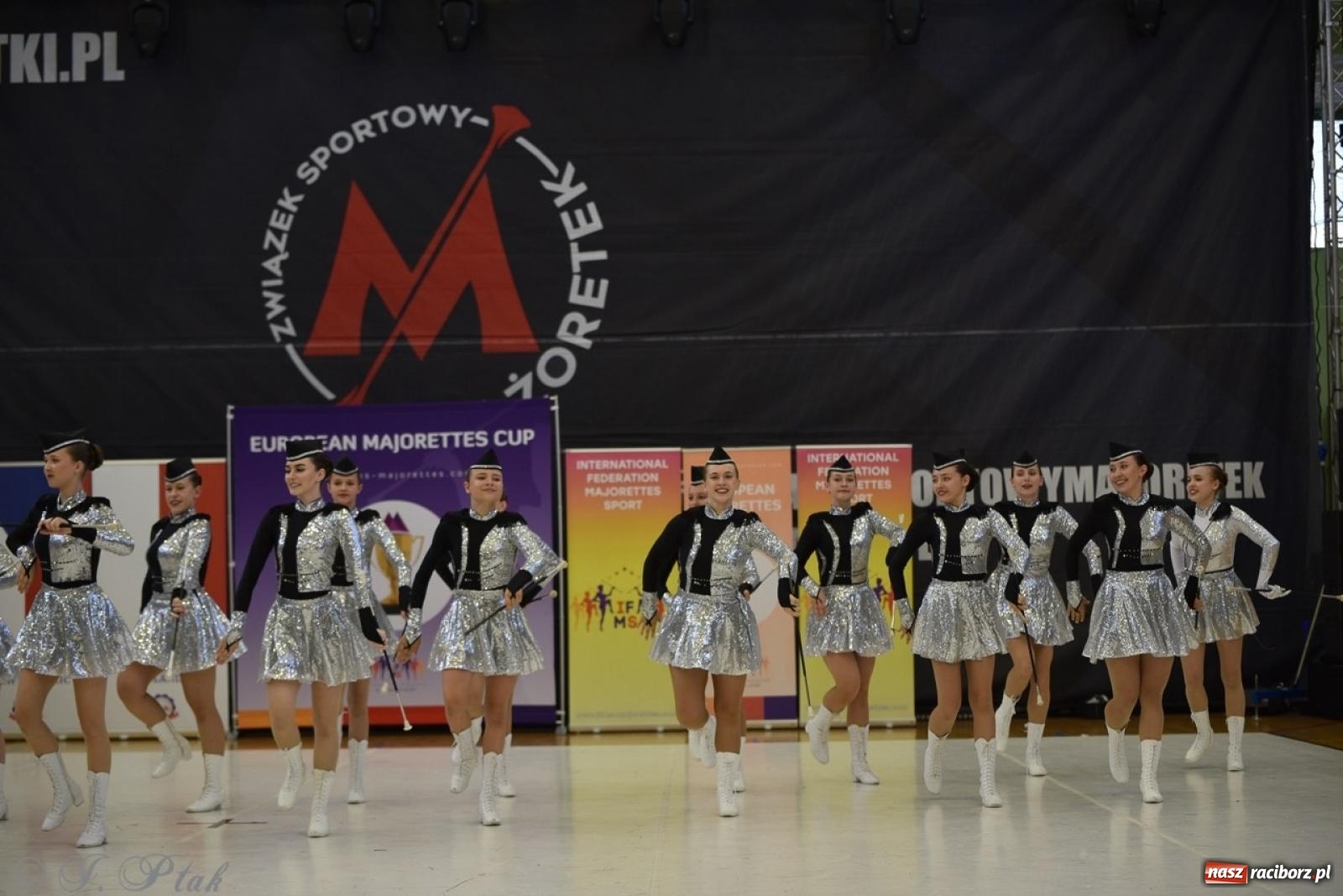 Zdjęcie w galerii na portalu naszraciborz.pl: Trzydniowe święto mażoretek w Raciborzu wiadomości z regionu