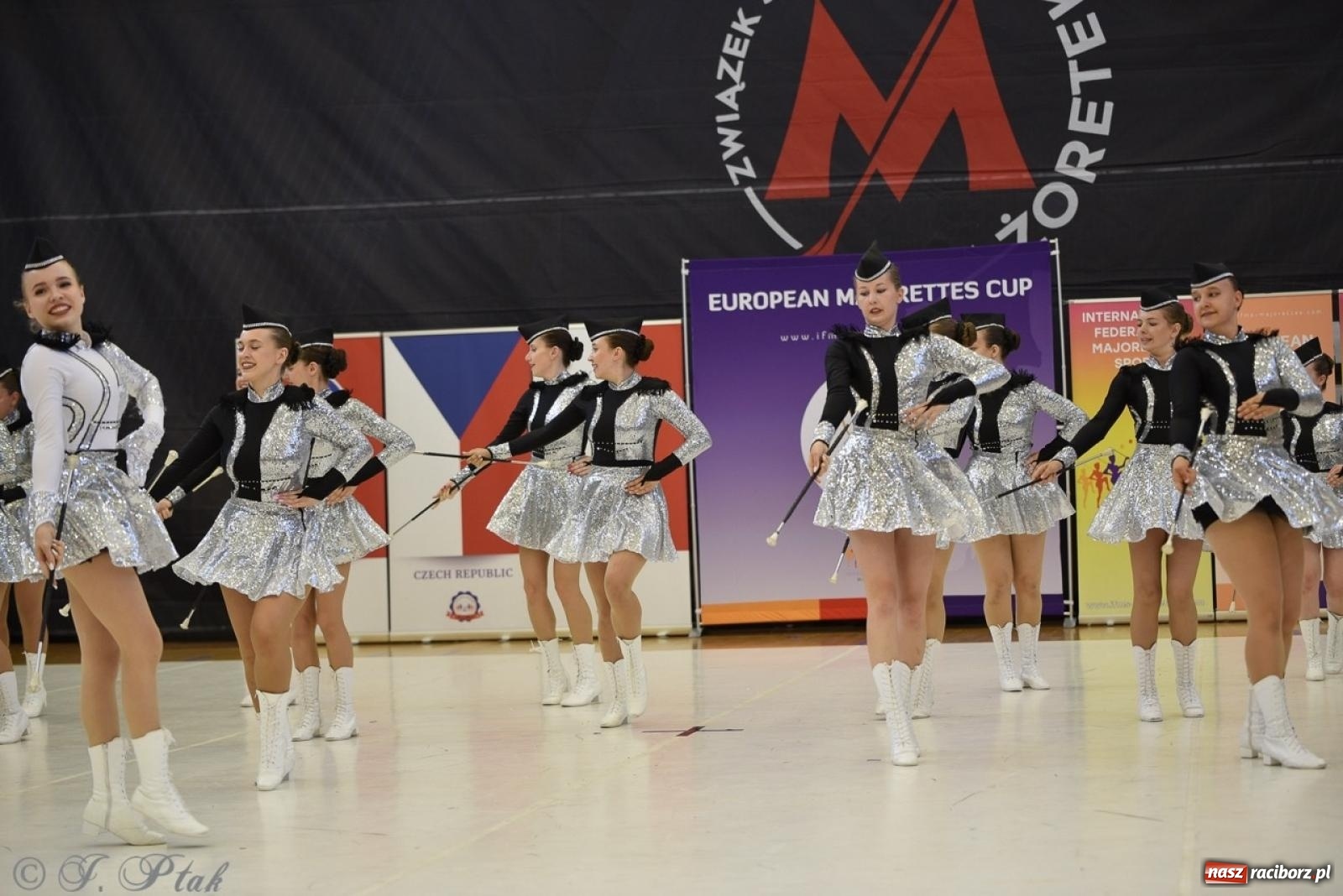 Zdjęcie w galerii na portalu naszraciborz.pl: Trzydniowe święto mażoretek w Raciborzu wiadomości z regionu