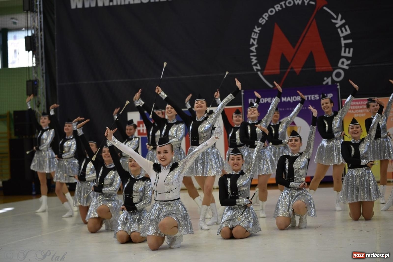 Zdjęcie w galerii na portalu naszraciborz.pl: Trzydniowe święto mażoretek w Raciborzu wiadomości z regionu