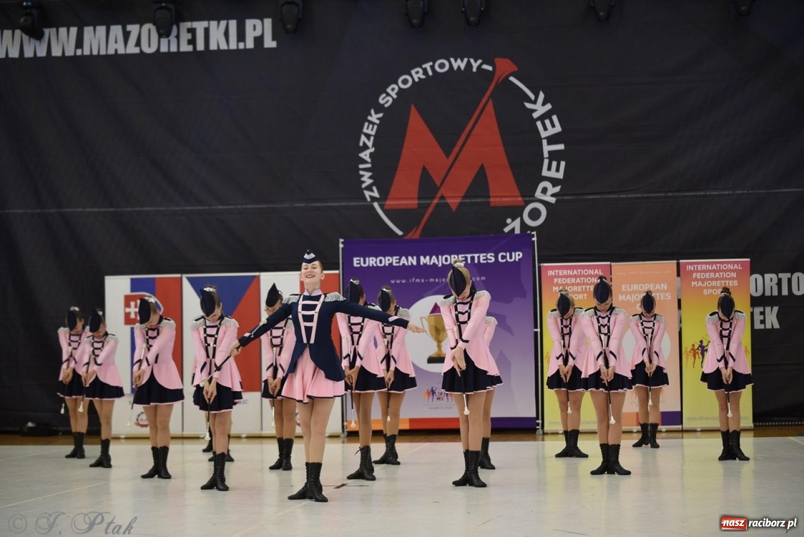 Zdjęcie w galerii na portalu naszraciborz.pl: Trzydniowe święto mażoretek w Raciborzu wiadomości z regionu