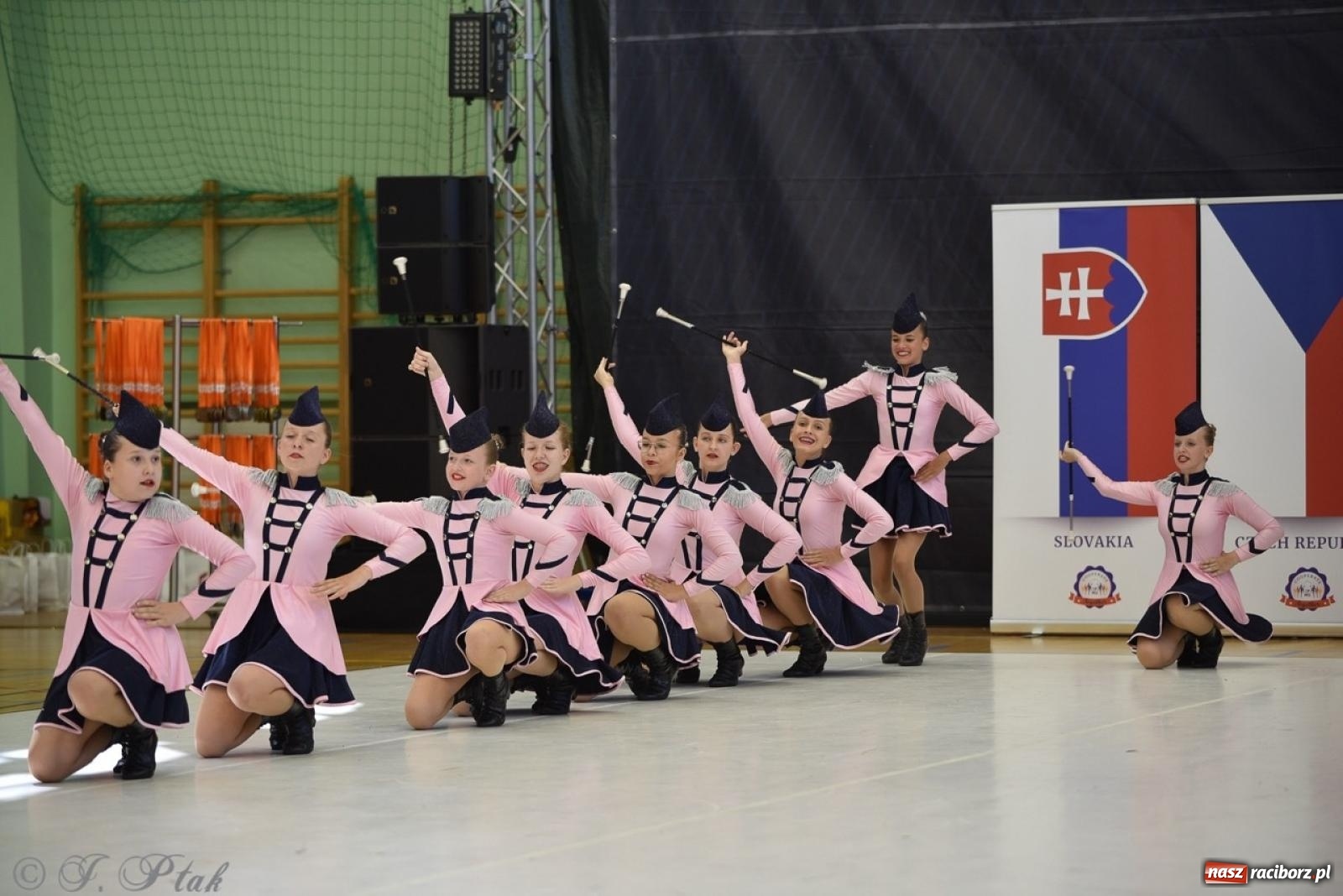 Zdjęcie w galerii na portalu naszraciborz.pl: Trzydniowe święto mażoretek w Raciborzu wiadomości z regionu