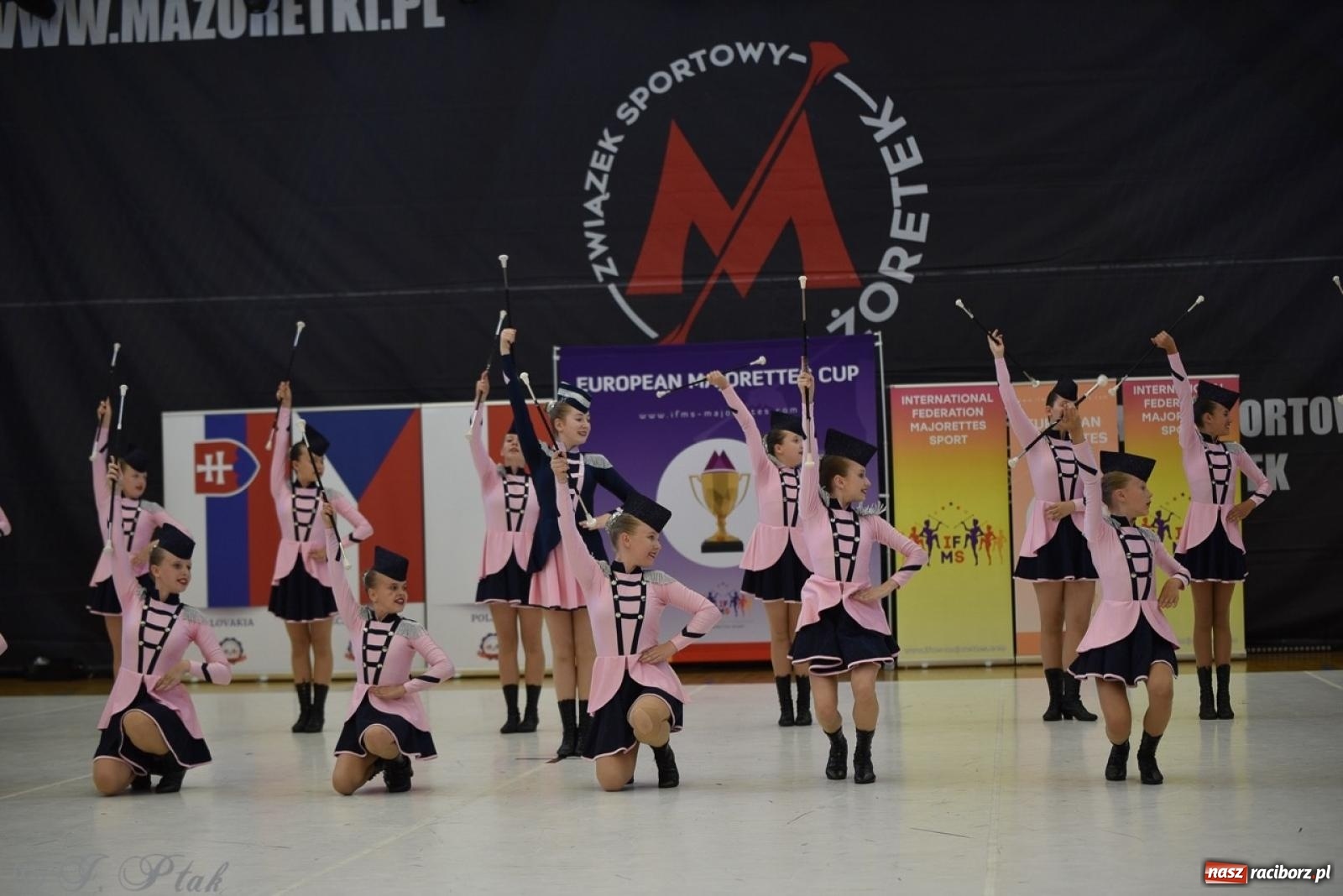 Zdjęcie w galerii na portalu naszraciborz.pl: Trzydniowe święto mażoretek w Raciborzu wiadomości z regionu
