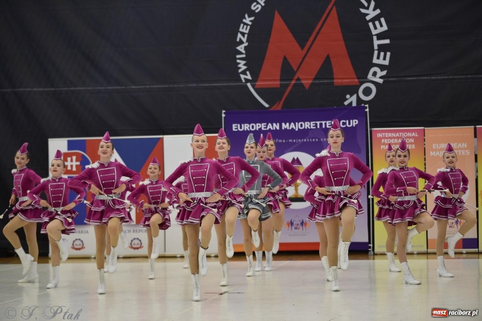 Zdjęcie w galerii na portalu naszraciborz.pl: Trzydniowe święto mażoretek w Raciborzu wiadomości z regionu