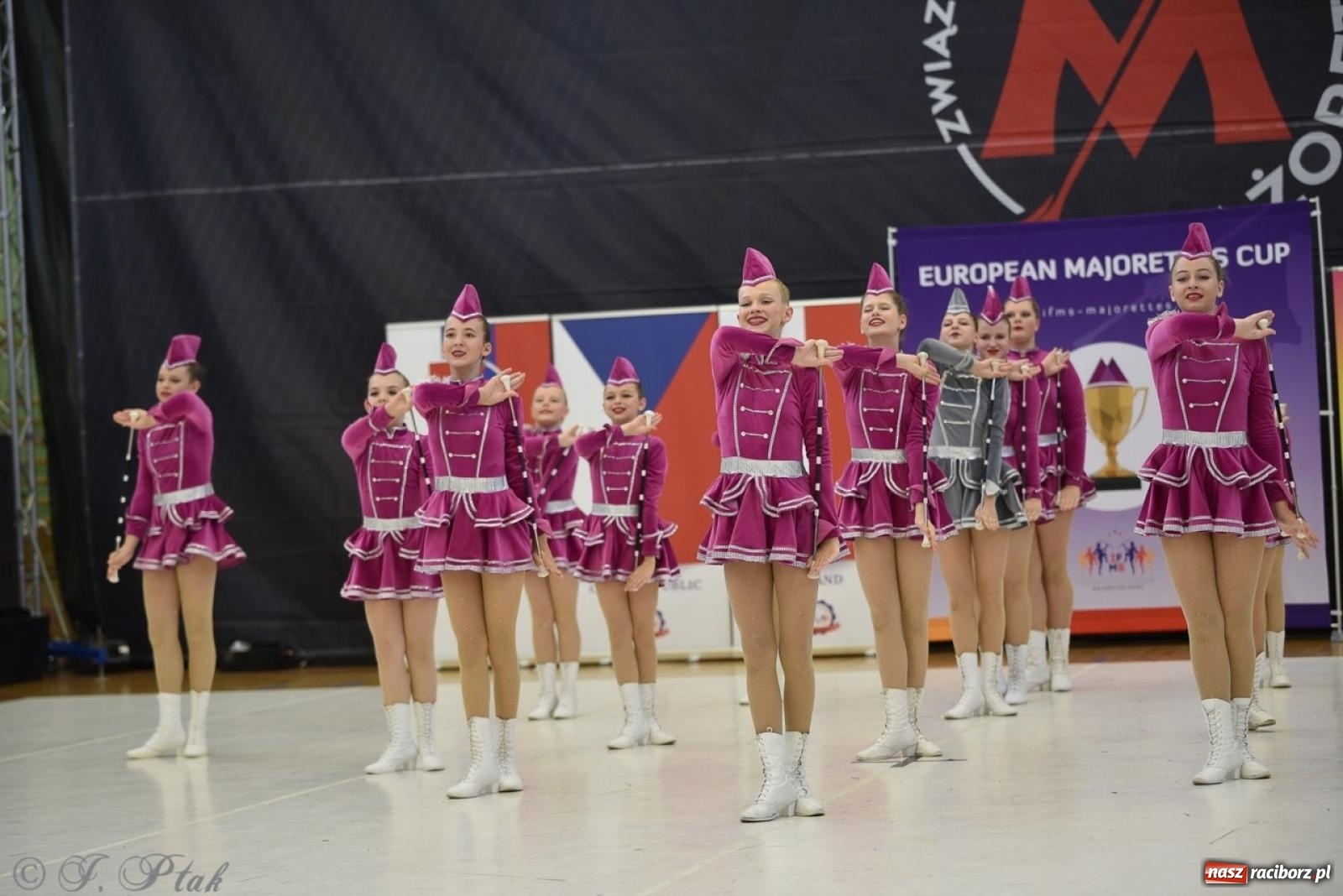 Zdjęcie w galerii na portalu naszraciborz.pl: Trzydniowe święto mażoretek w Raciborzu wiadomości z regionu
