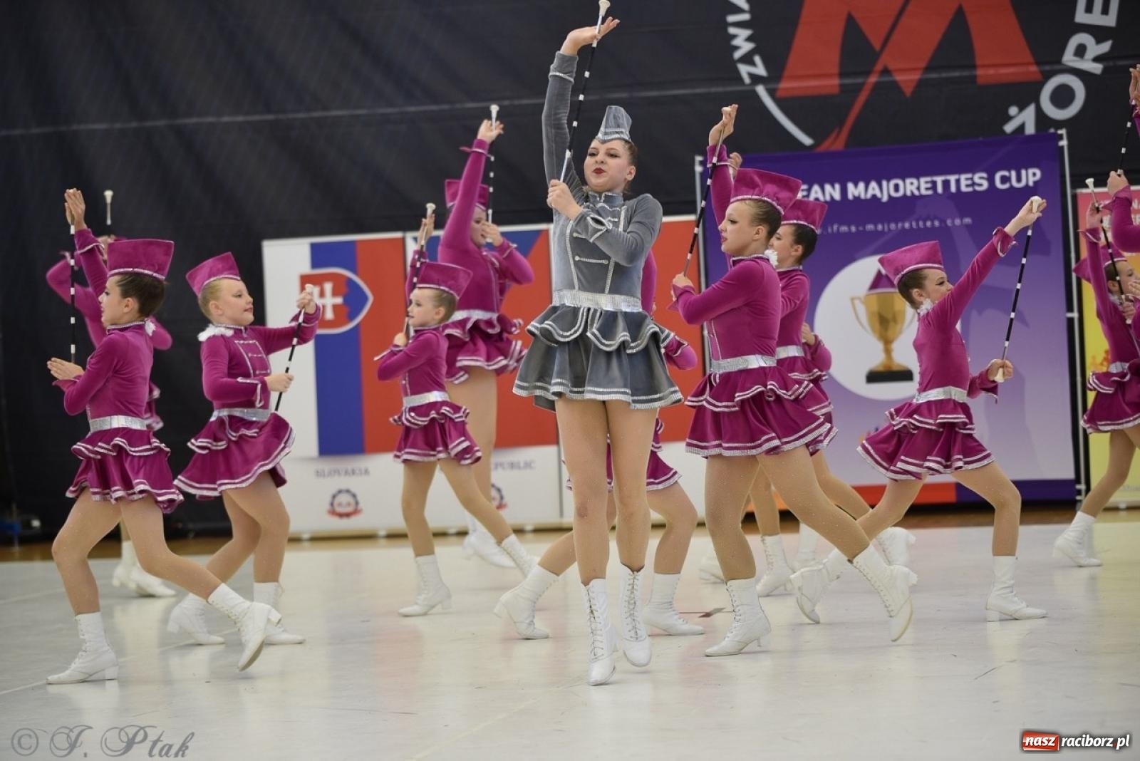 Zdjęcie w galerii na portalu naszraciborz.pl: Trzydniowe święto mażoretek w Raciborzu wiadomości z regionu