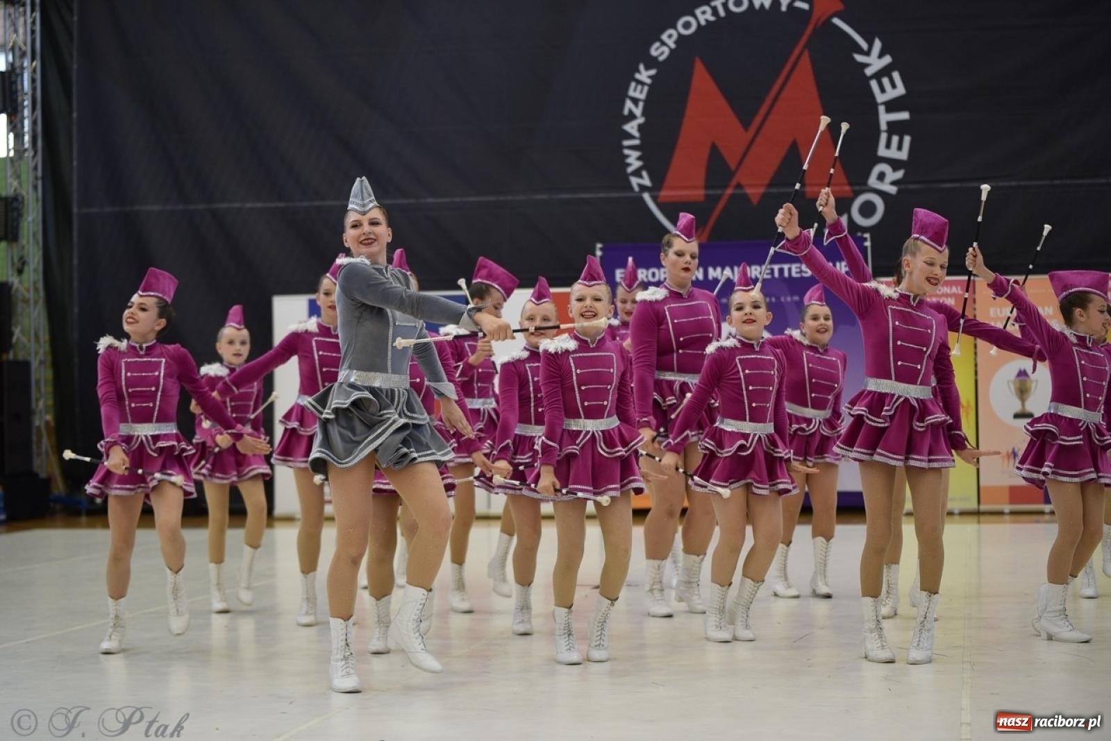 Zdjęcie w galerii na portalu naszraciborz.pl: Trzydniowe święto mażoretek w Raciborzu wiadomości z regionu