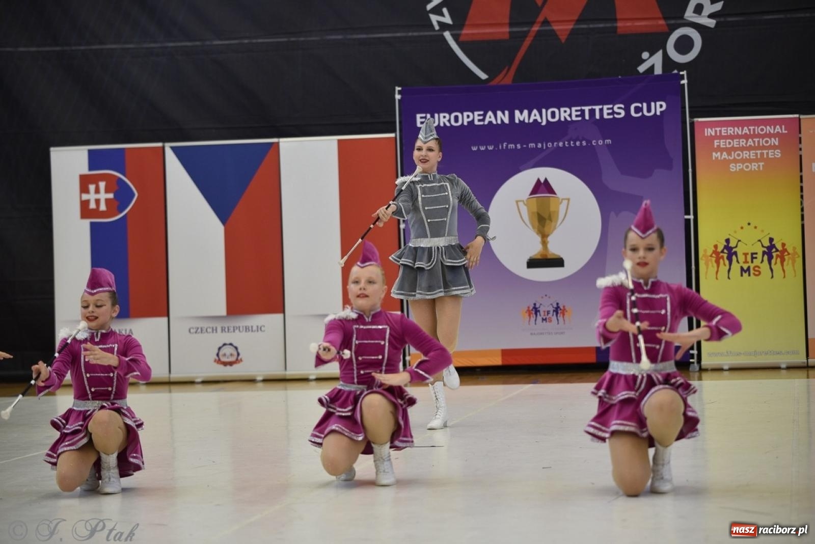 Zdjęcie w galerii na portalu naszraciborz.pl: Trzydniowe święto mażoretek w Raciborzu wiadomości z regionu