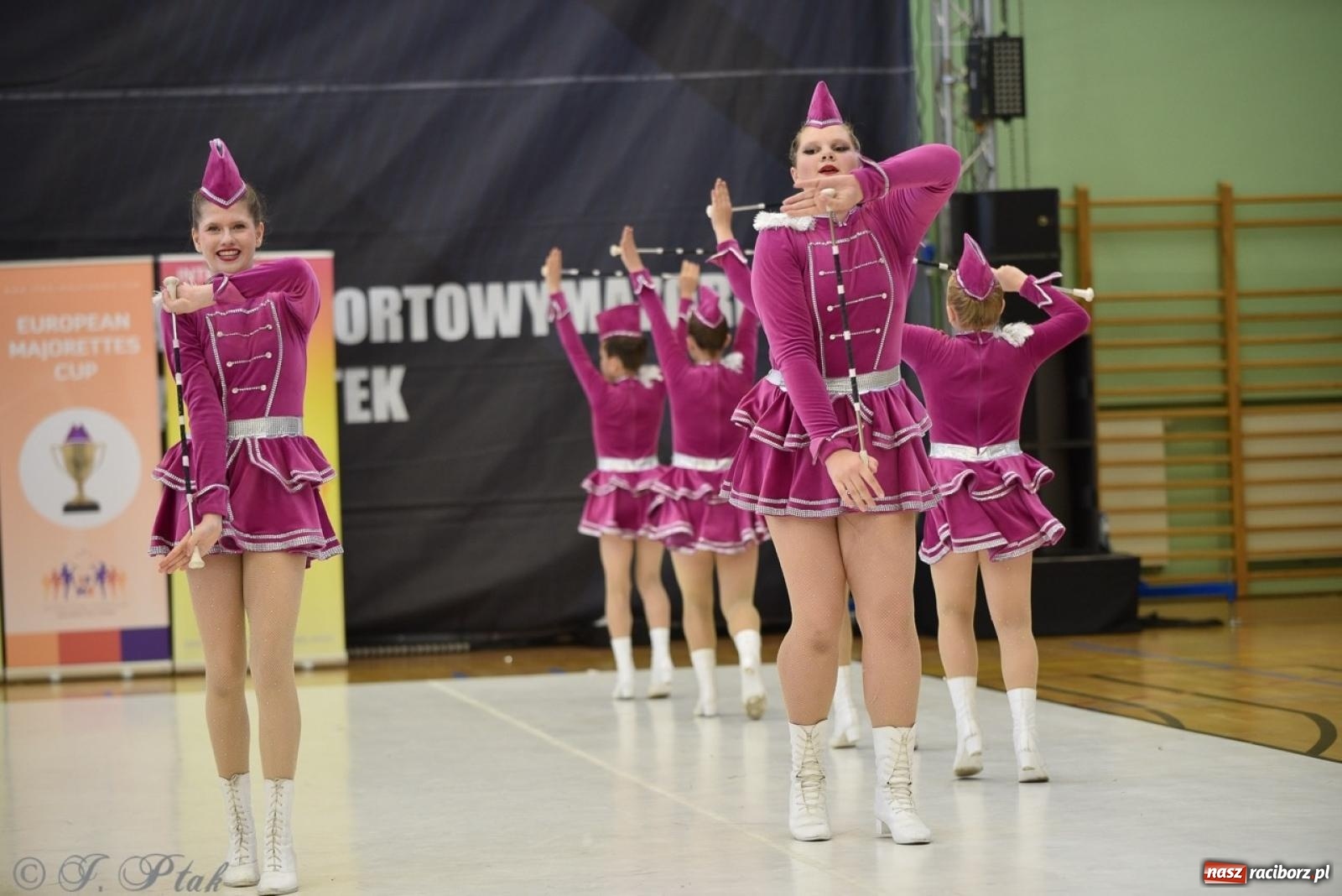 Zdjęcie w galerii na portalu naszraciborz.pl: Trzydniowe święto mażoretek w Raciborzu wiadomości z regionu